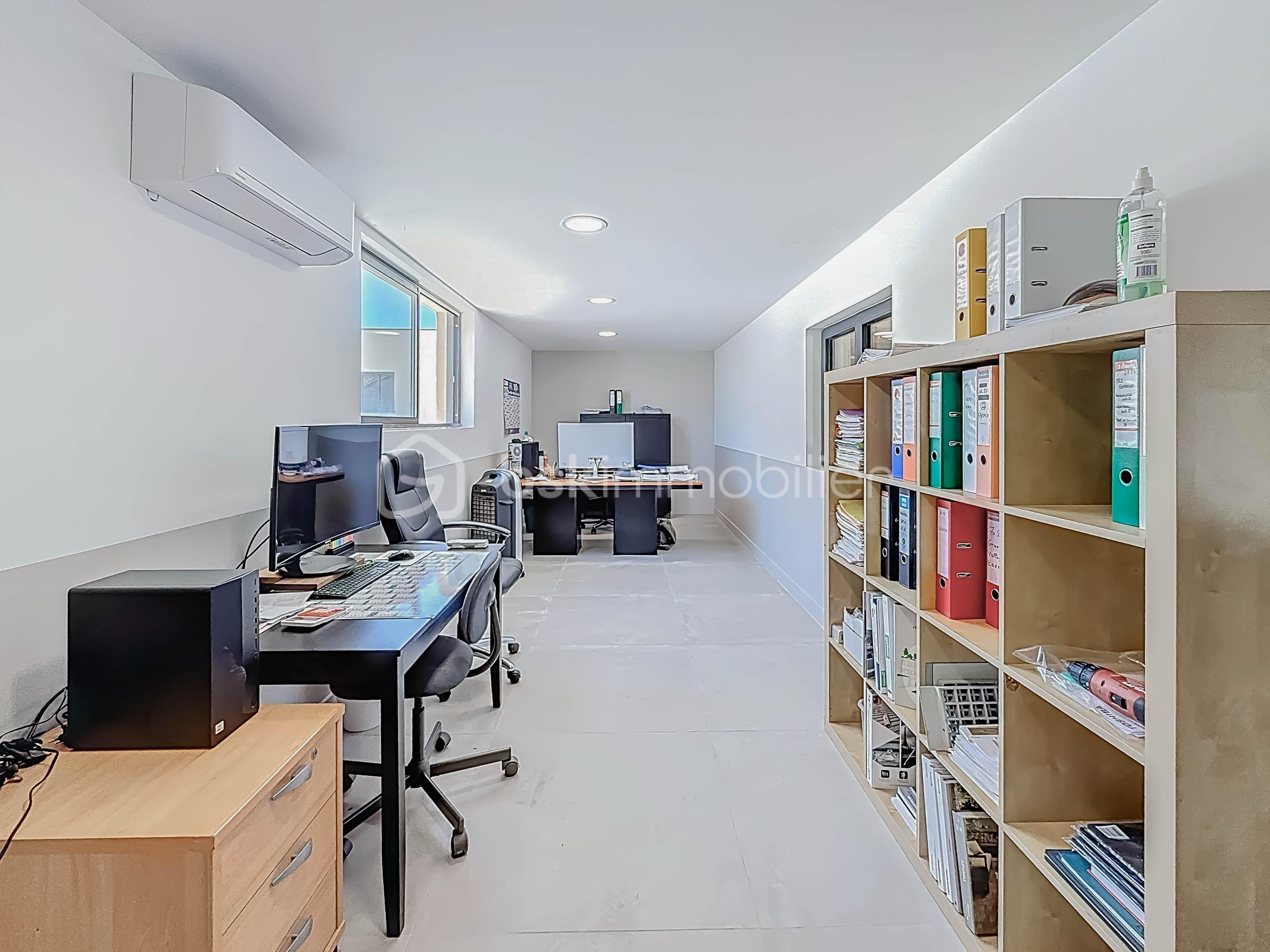 Maison de 346 m² - IMG_F14083D86DDA-4.jpg