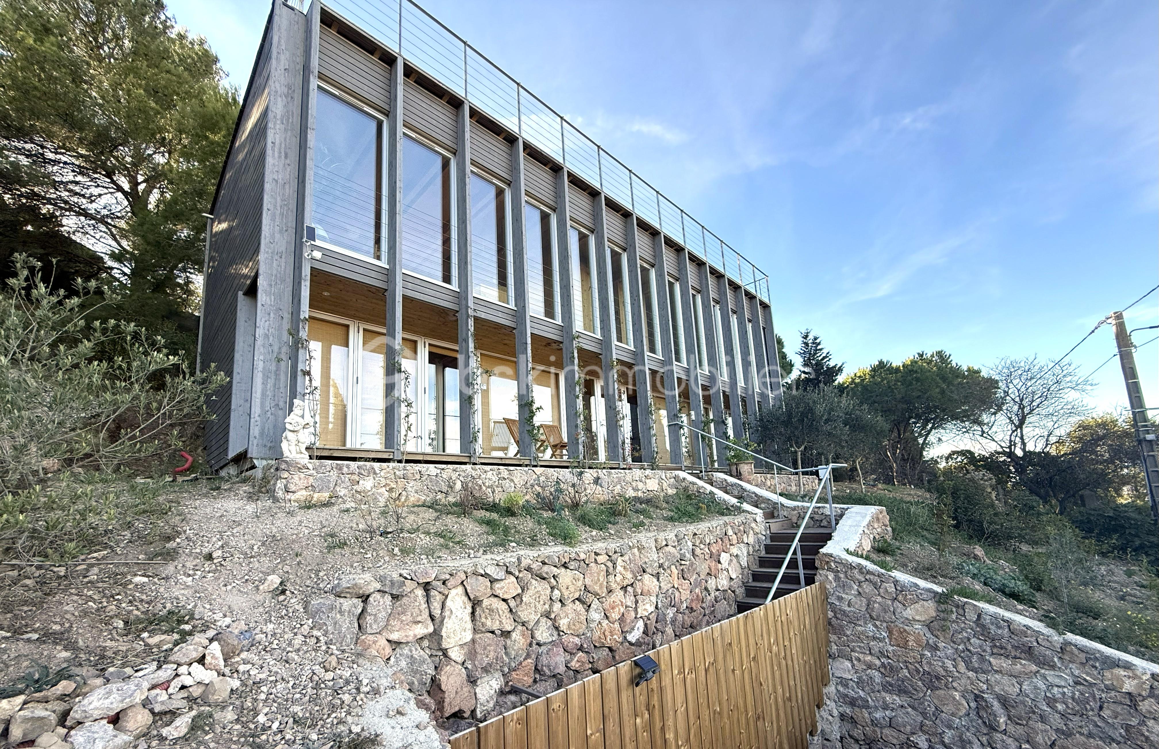 Villa de 120 m² - facade.jpg