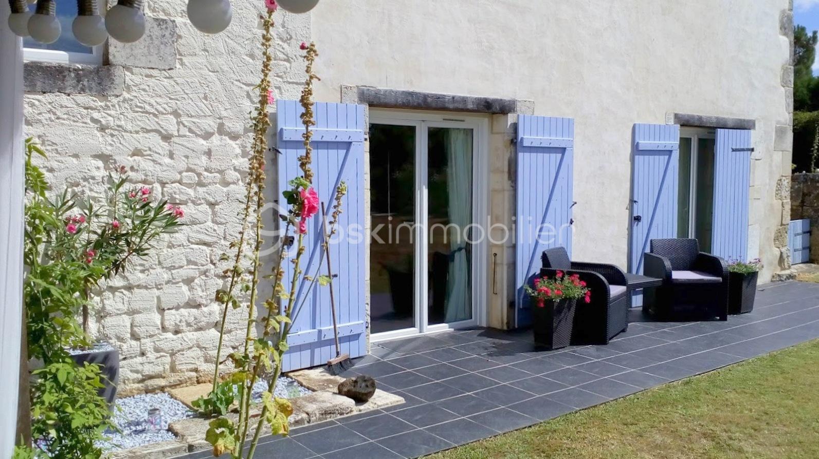 Maison charentaise de 240 m² - IMG-20251204-WA0017.jpg