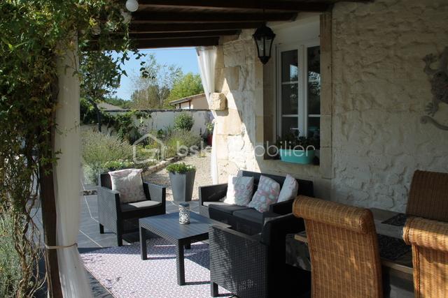 Maison charentaise de 240 m² - IMG-20251204-WA0015.jpg