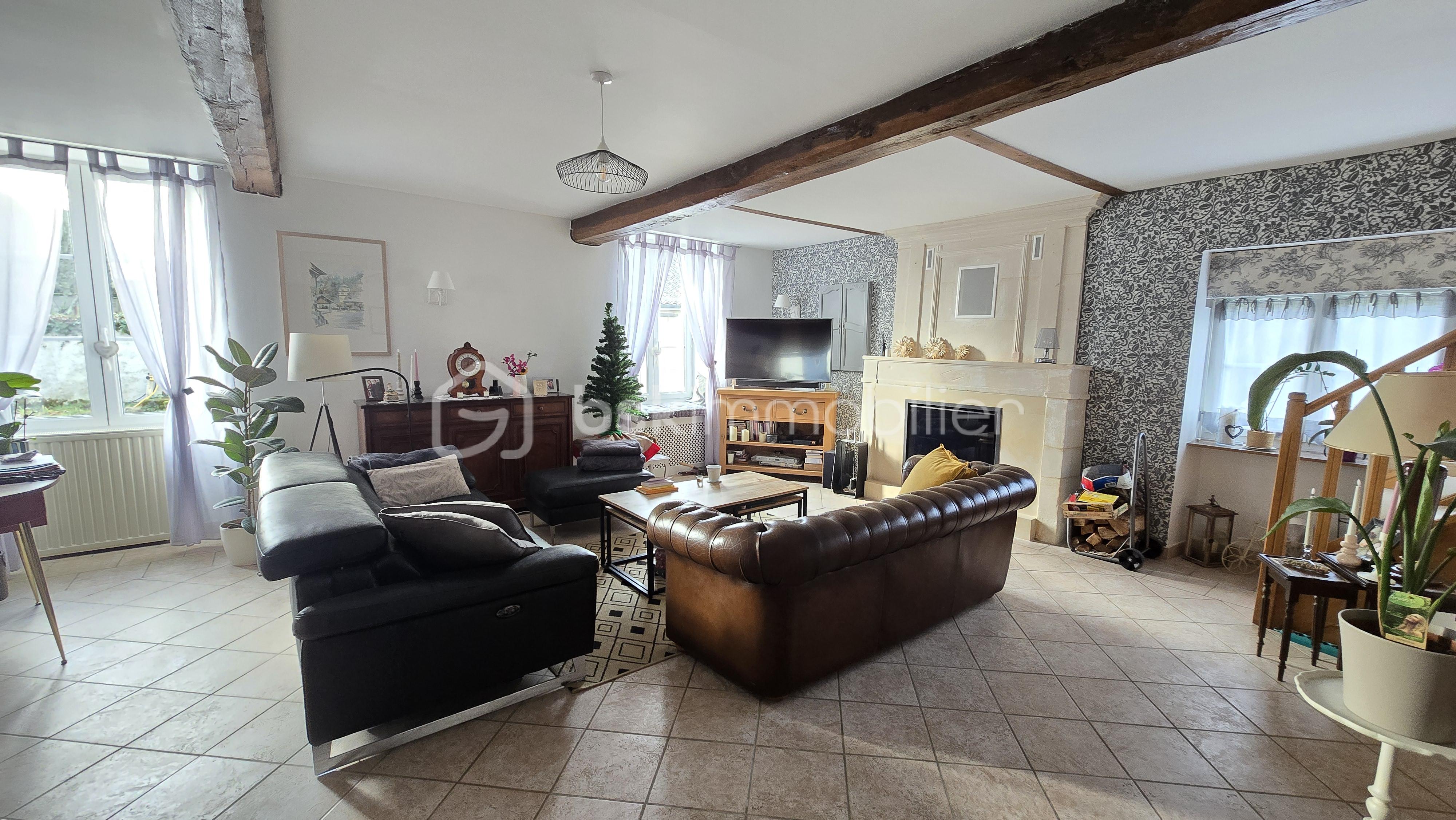 Maison charentaise de 240 m² - 20251204_111446.jpg