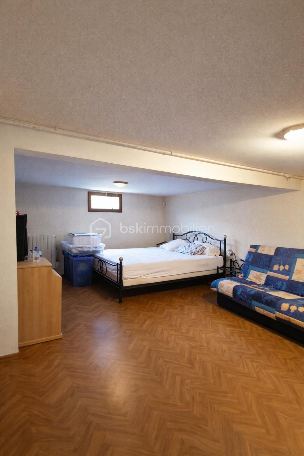 Maison de 120 m² - 85781.png