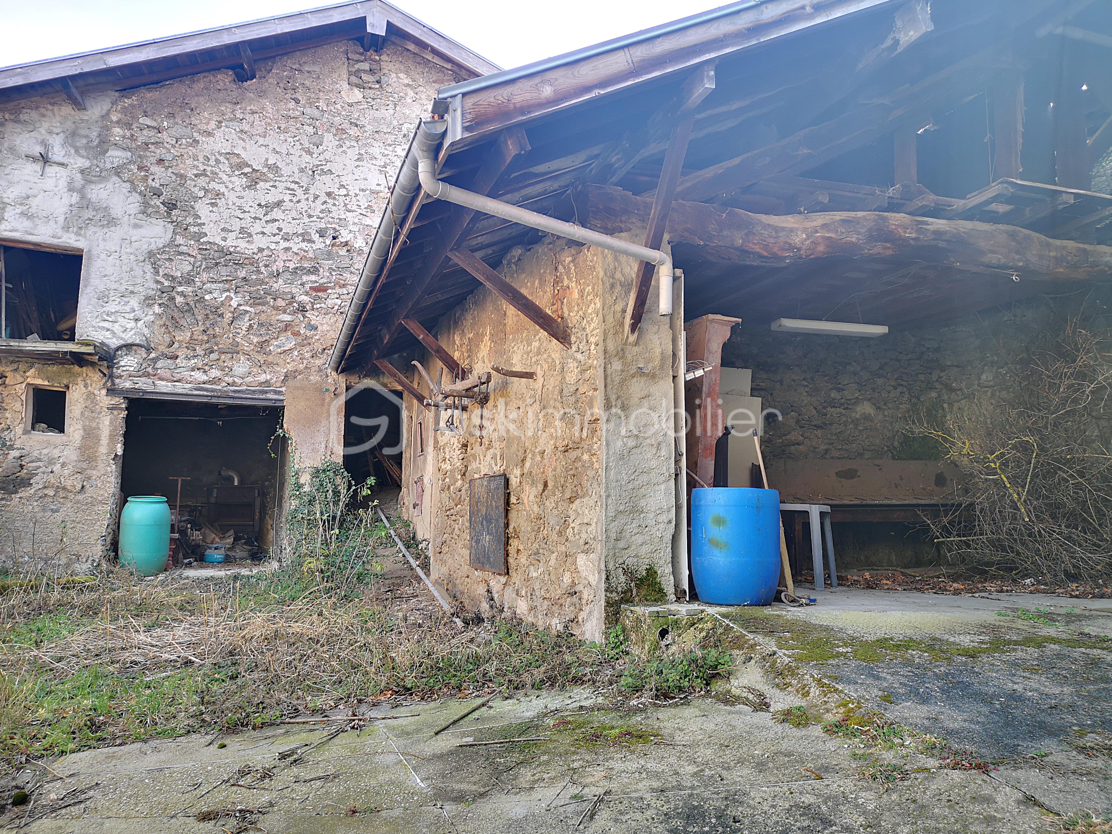 corps de ferme a renover Notre Dame de Mésage 38220 (19).jpg