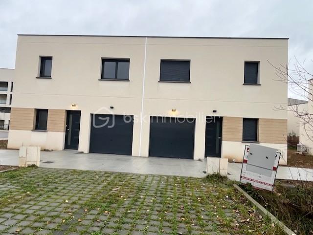 Maison de 85 m² - FACADE MAISON JUMELEE.jpg
