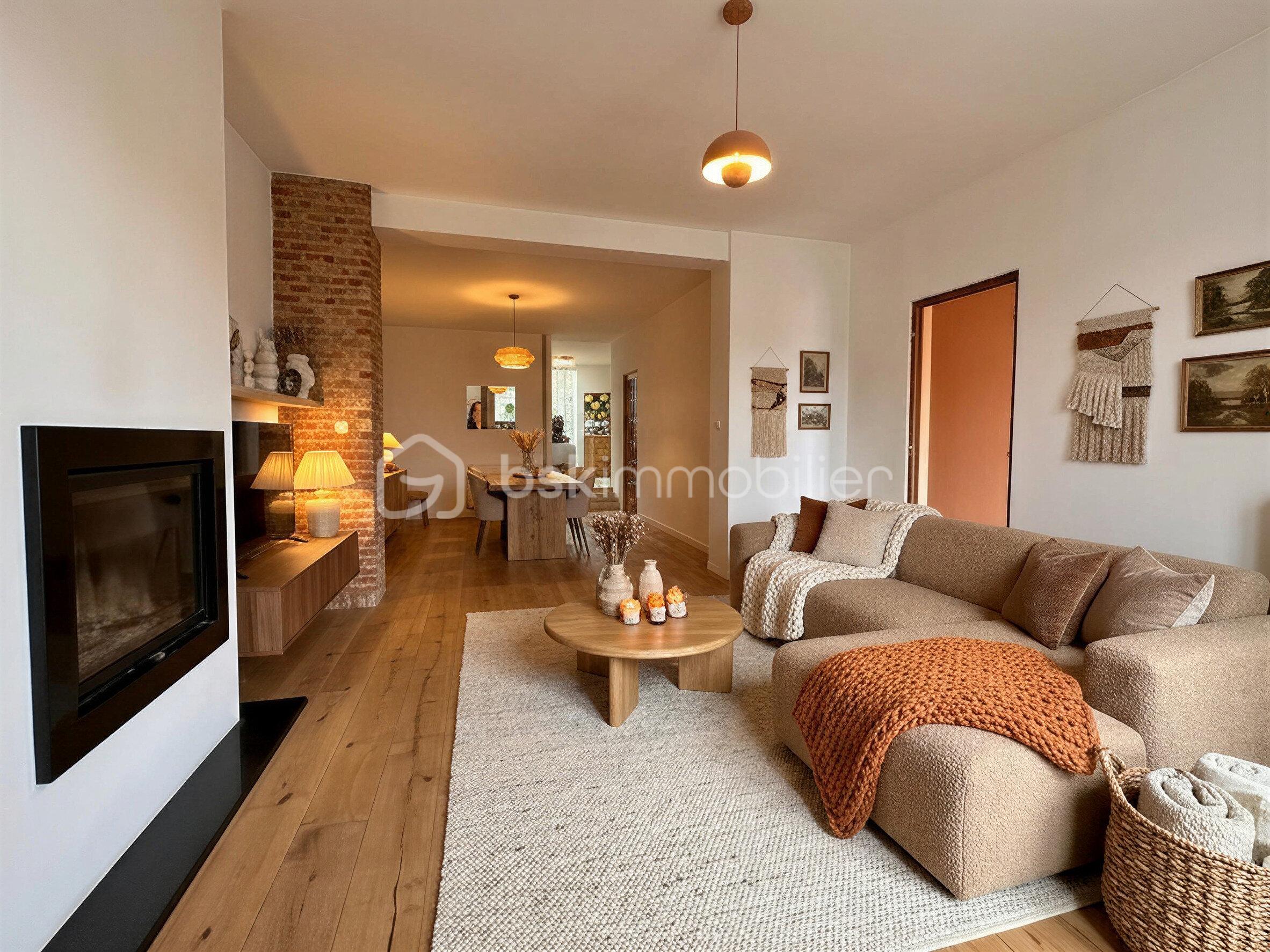 home_staging_output_1562.jpg