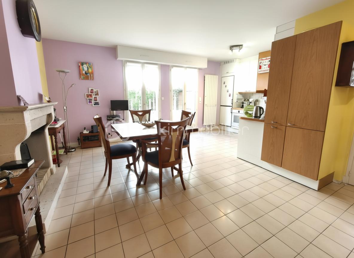 Duplex de 94,90 m² - Salle à manger.jpg