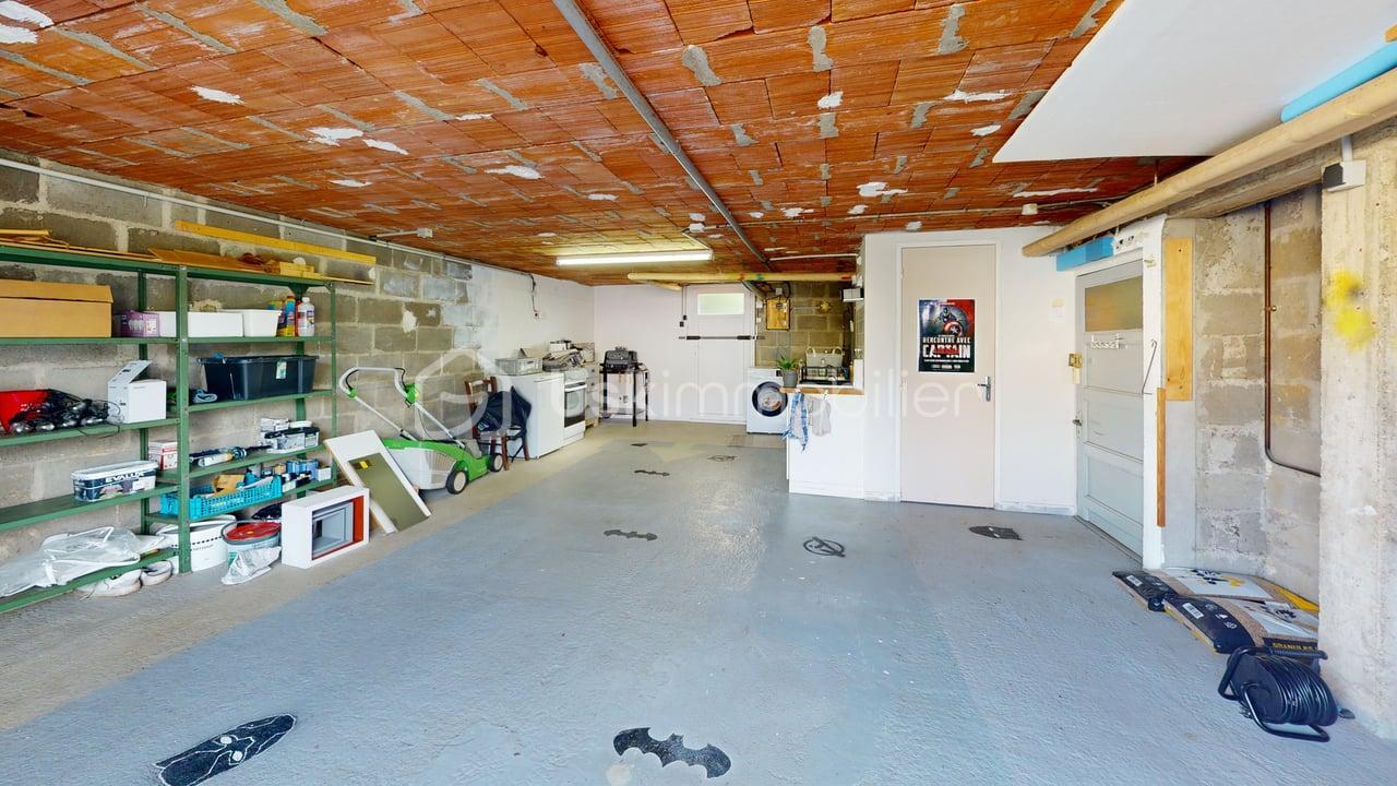 4-Impasse-Jean-Moulin-Garage.JPG