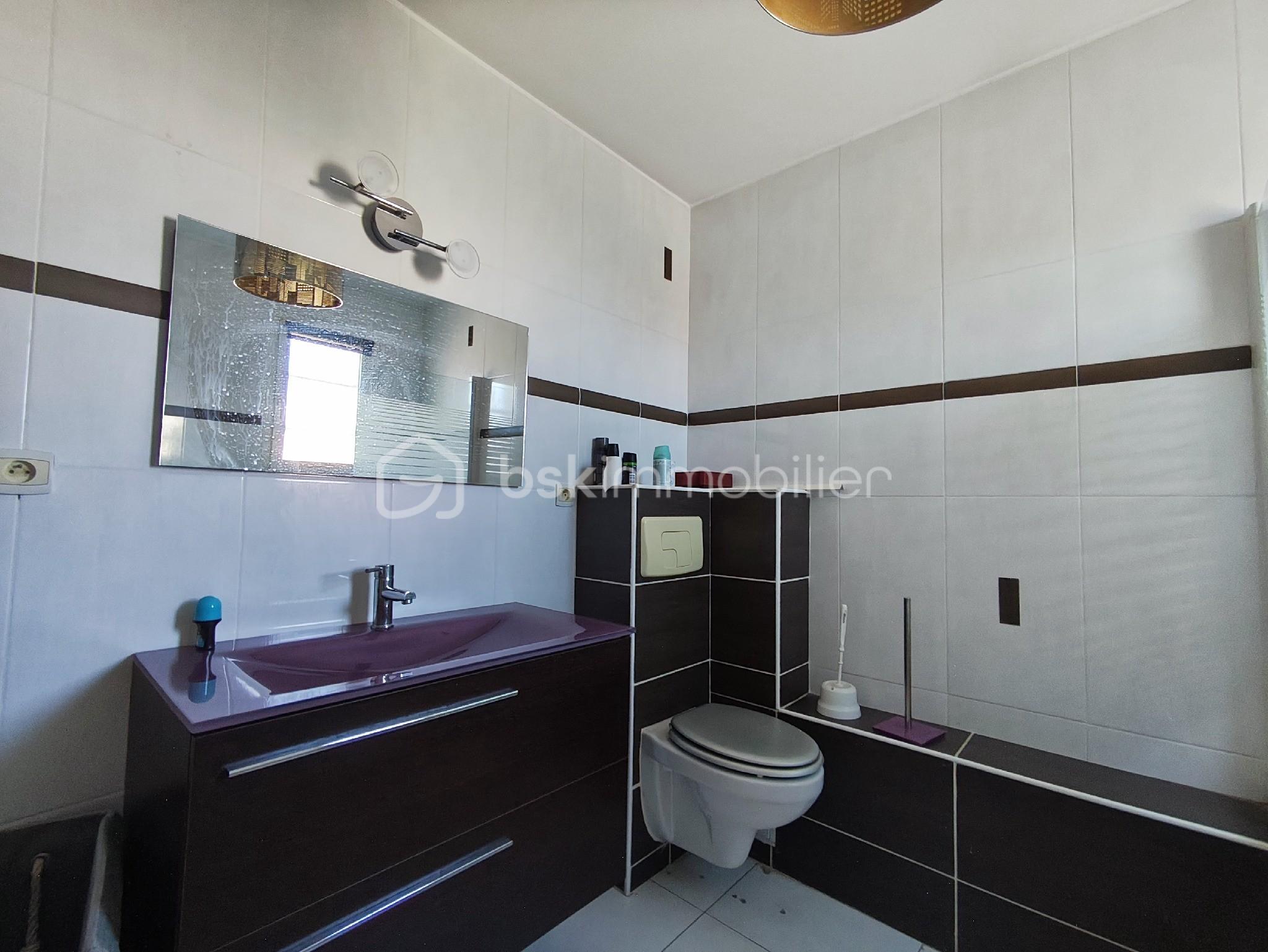 Maison de ville de 156 m² - 1B008D60-0155-5299-8748-D3FA2B935F7D.jpg