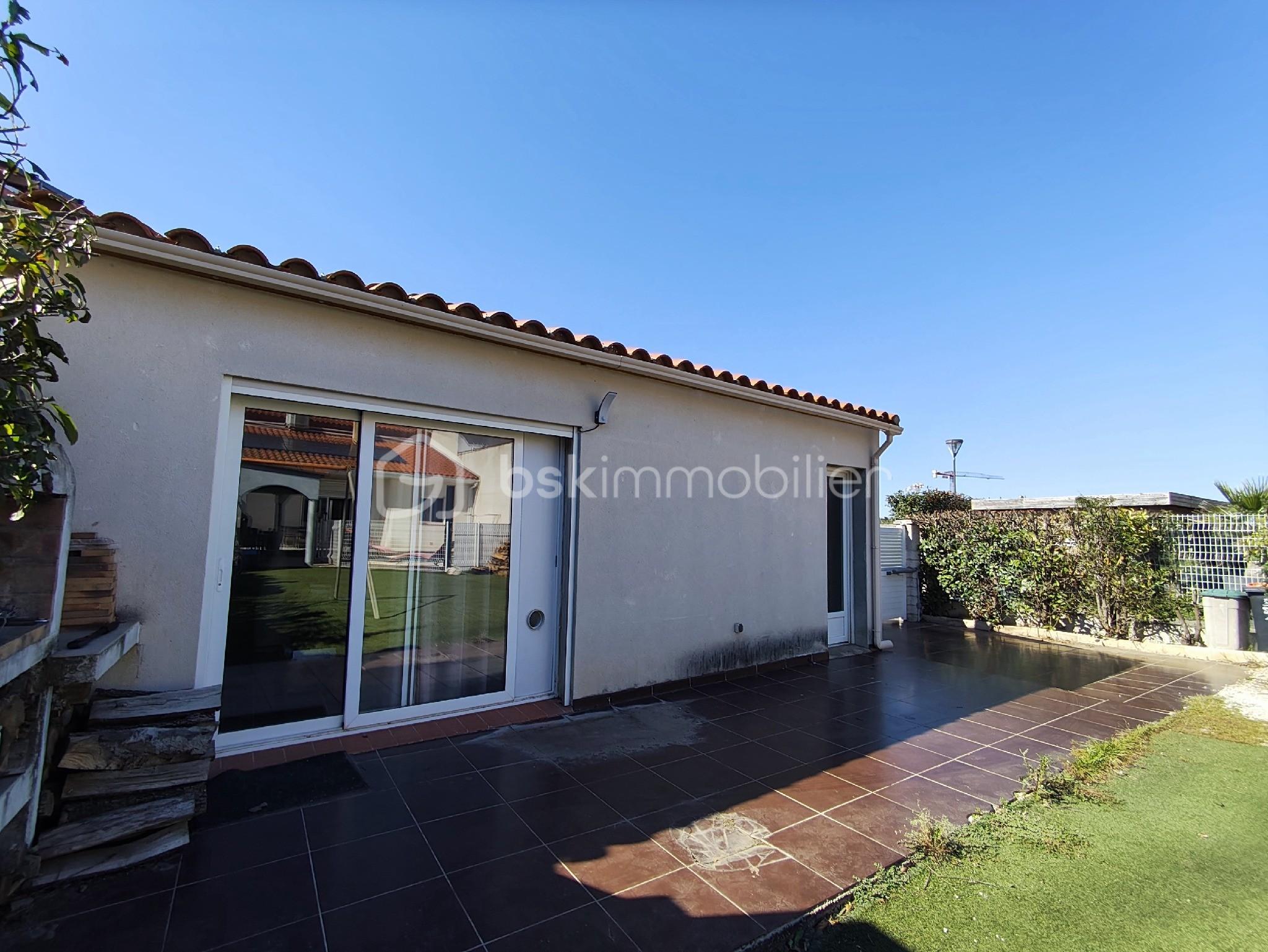 Maison de ville de 156 m² - 23AF5D36-FA93-466C-8471-770EF43CD1CF.jpg