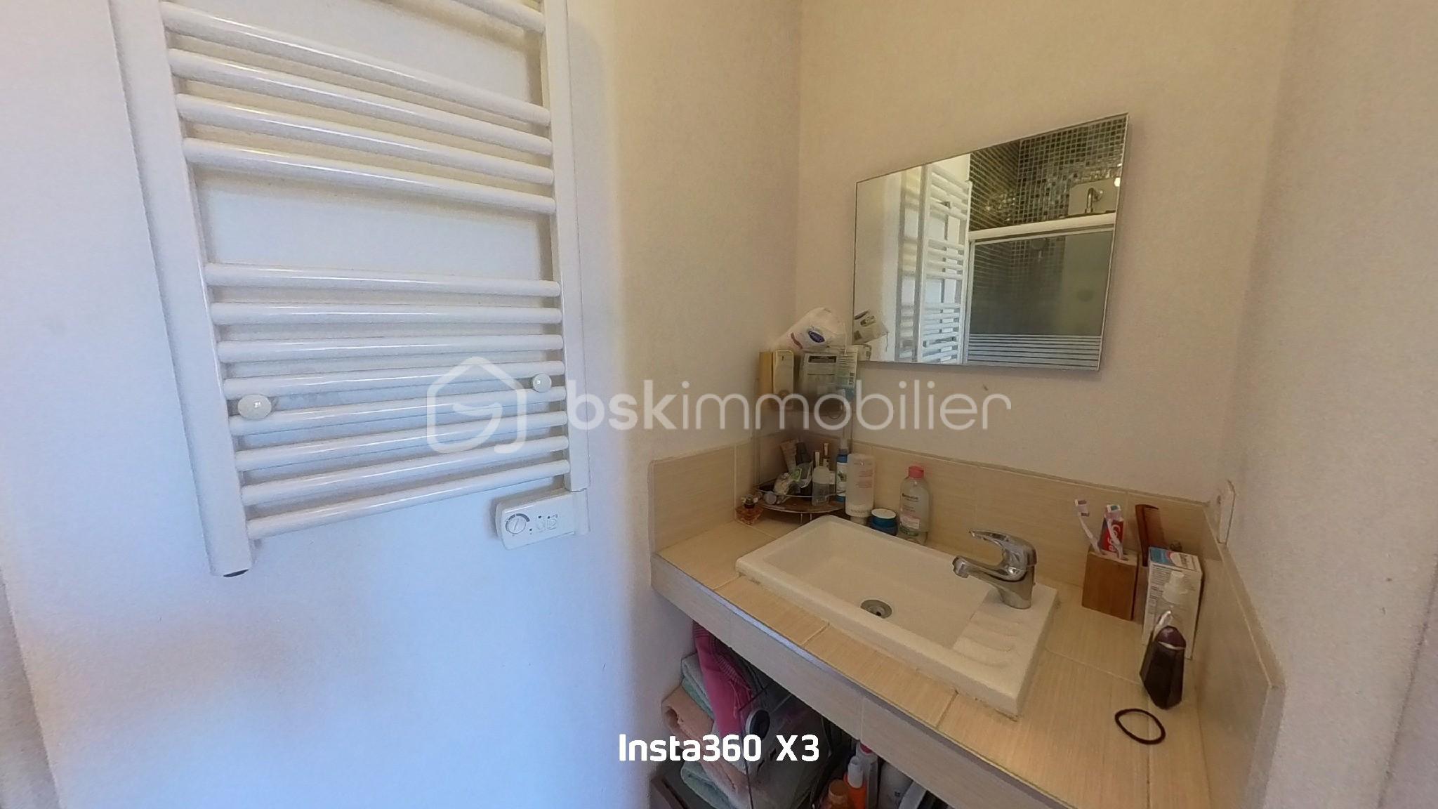 Maison traditionnelle de 163 m² - 9AC73D3C-88C0-D9E9-D74C-727B2D75DA17 (1) - Copie.jpg