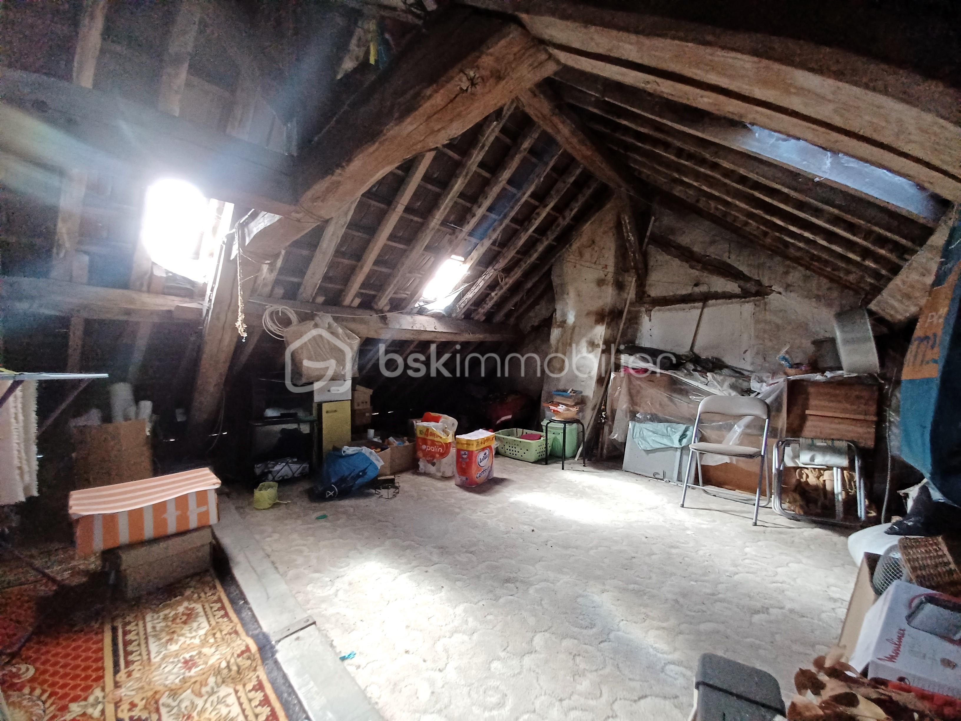 Maison de 85 m² - COMBLES.jpg