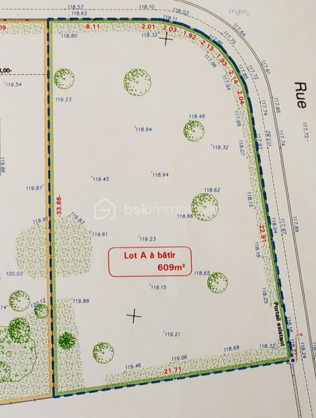 Terrain de 609 m² - LOT A 609M².jpg