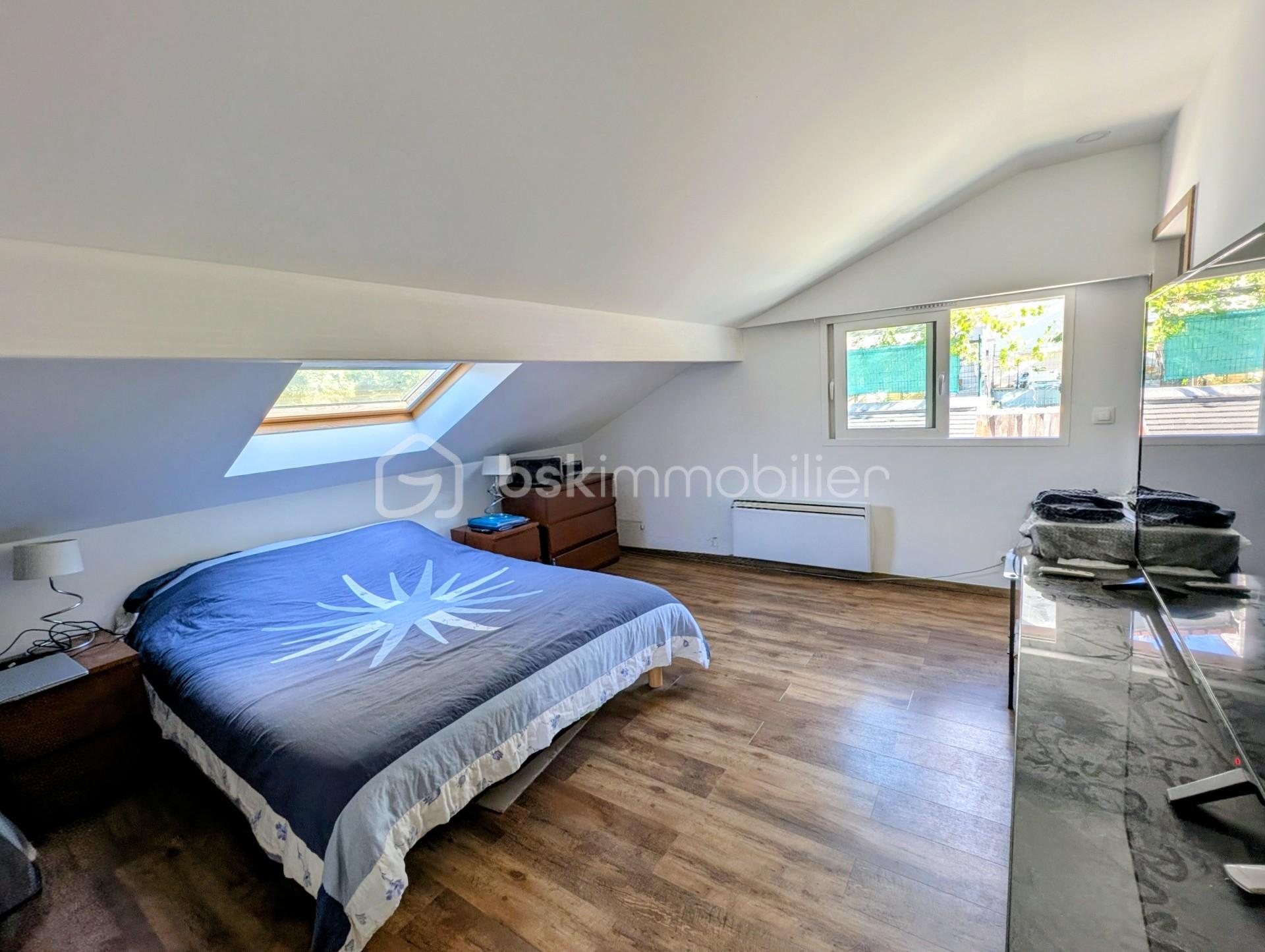 Maison de 175 m² - thumbnail_PXL_20250930_134006498~2.jpg