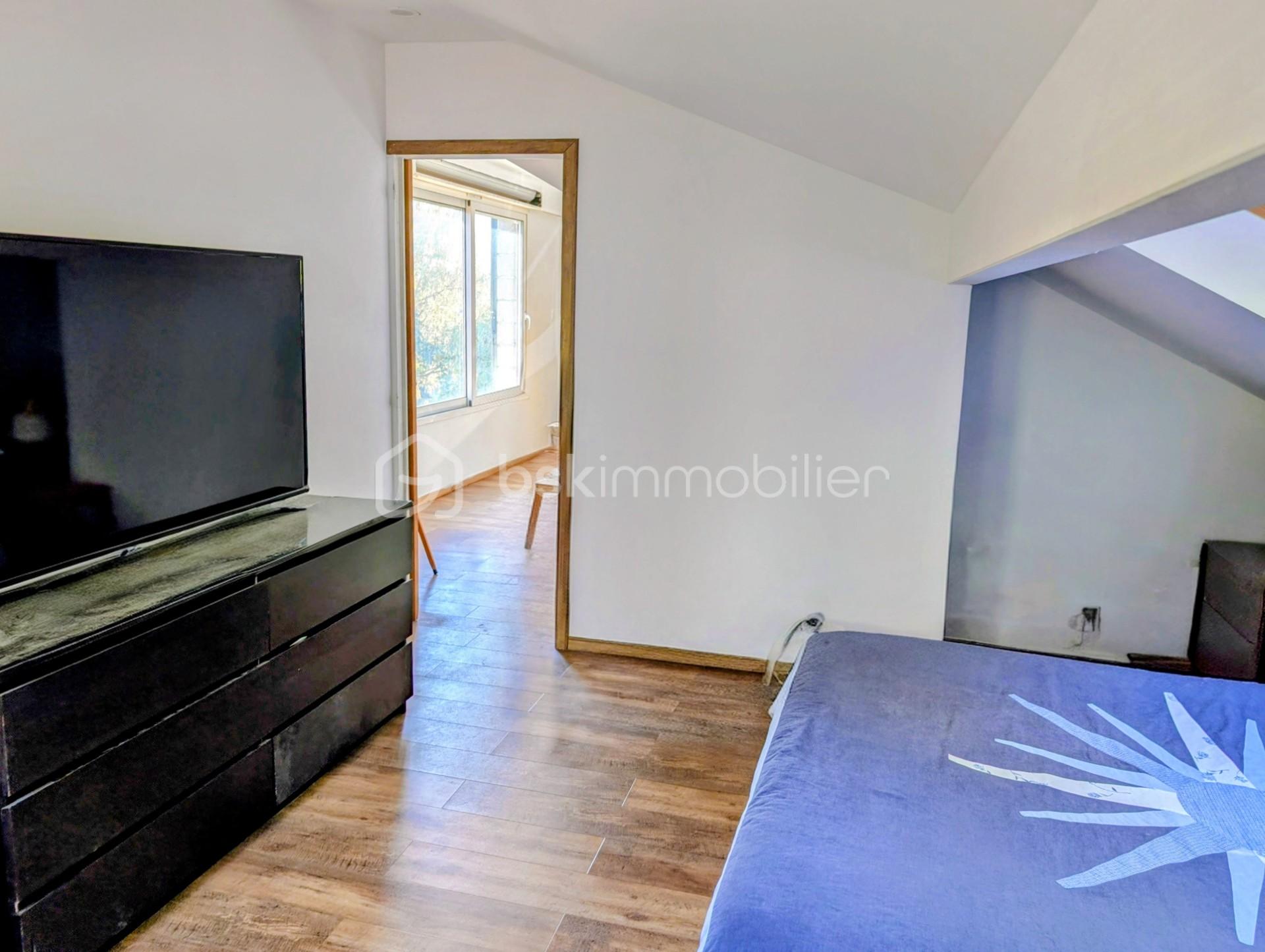 Maison de 175 m² - thumbnail_PXL_20250930_133847676.MP~3.jpg