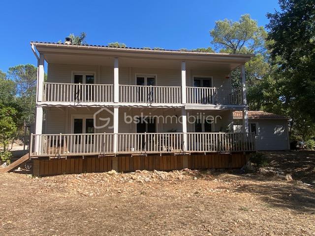 Maison de 160 m² - maison vue de face 1.jpg