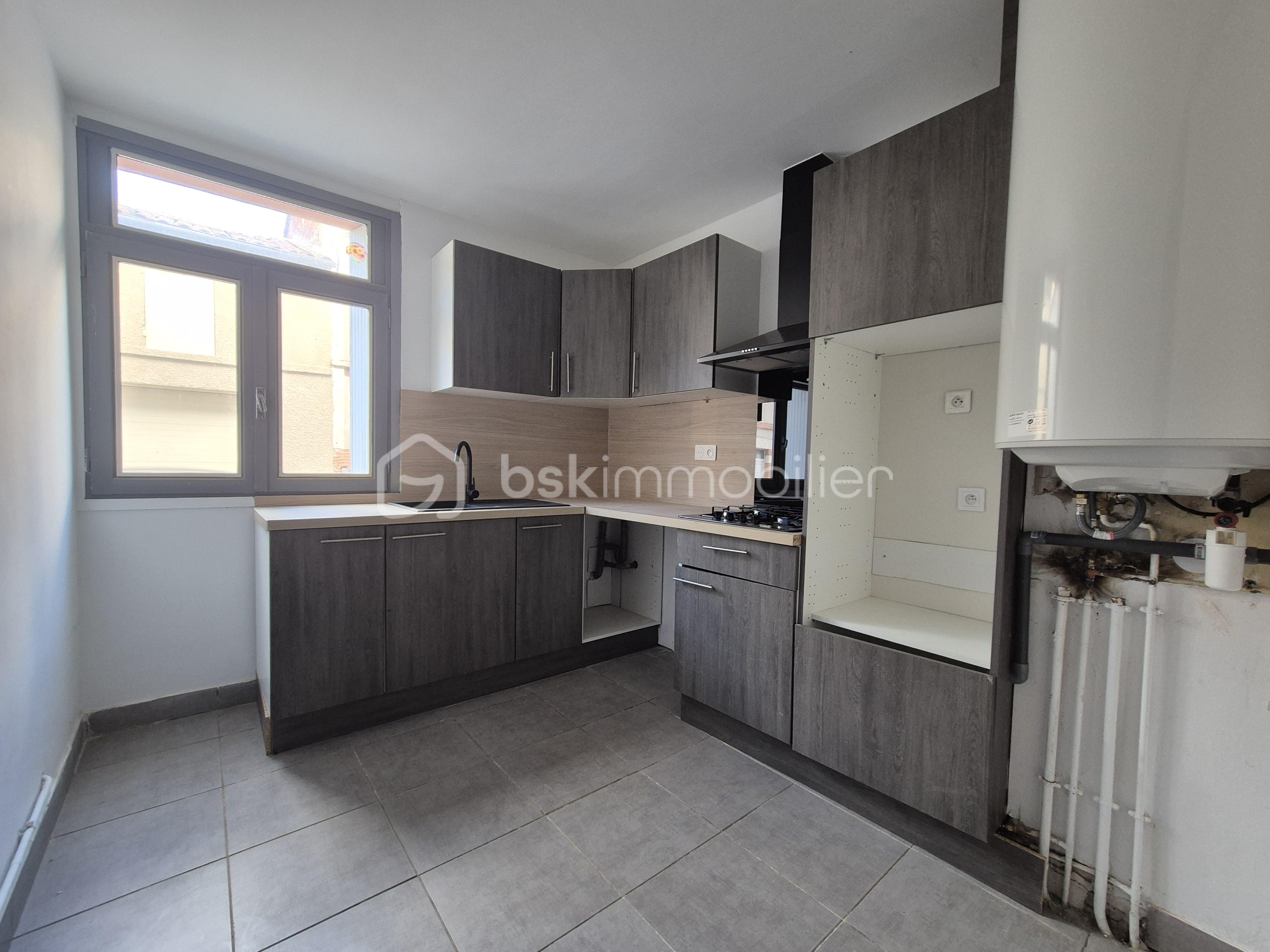 Appartement 3 pièces 52 m² · à Valence · 52 m² · 65 000 €