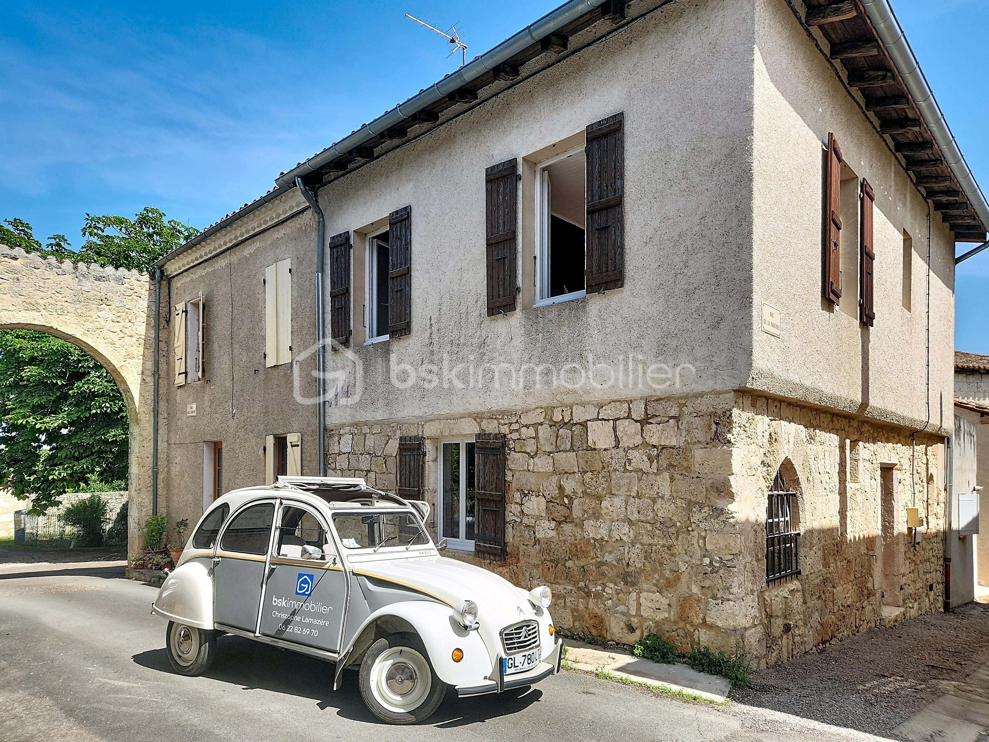 Maison 5 pièces 100 m² · à Tournecoupe · 100 m² · 143 000 €