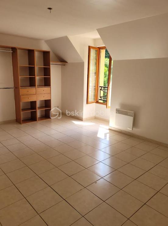 Maison de 110 m² - chambre 2.png