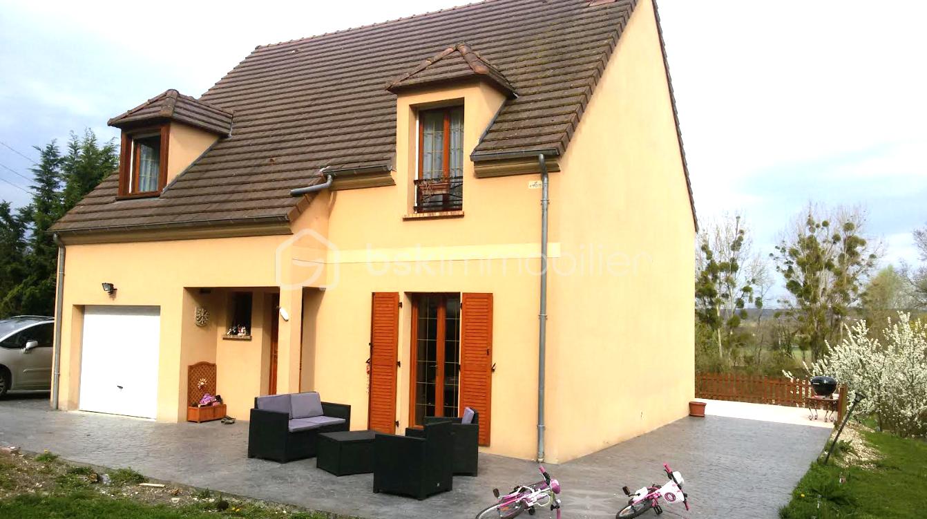 Maison de 110 m² - maison face.png
