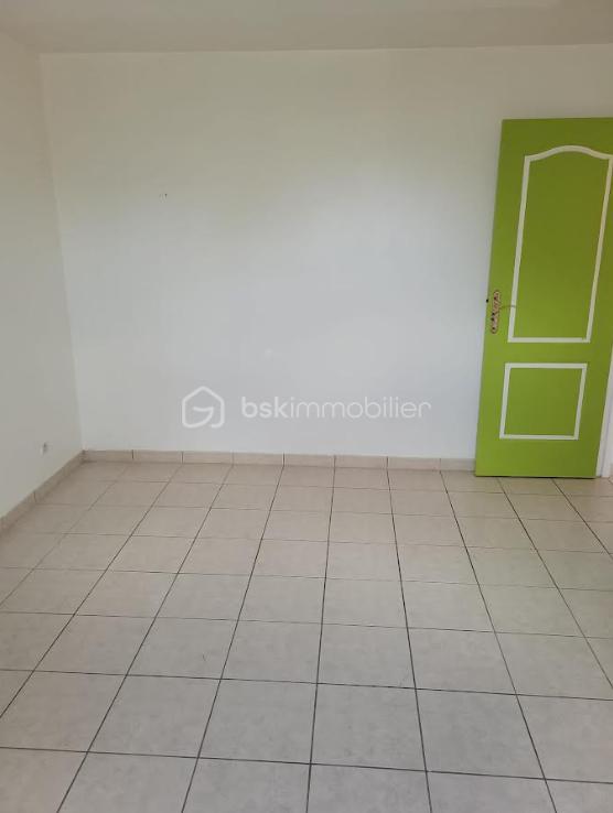 Maison de 110 m² - chambre 3.png