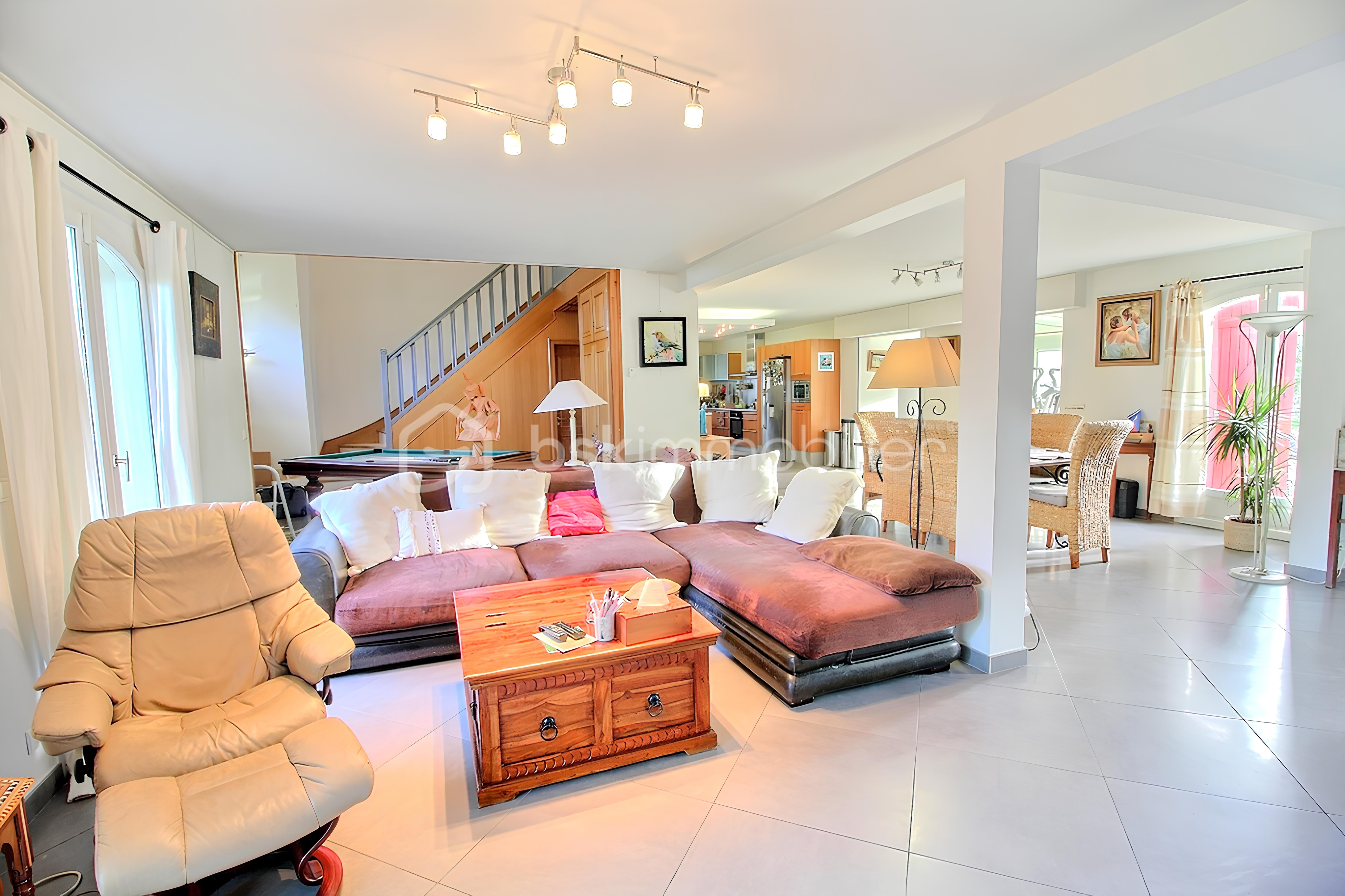 Demeure de 250 m² - 3-.jpg