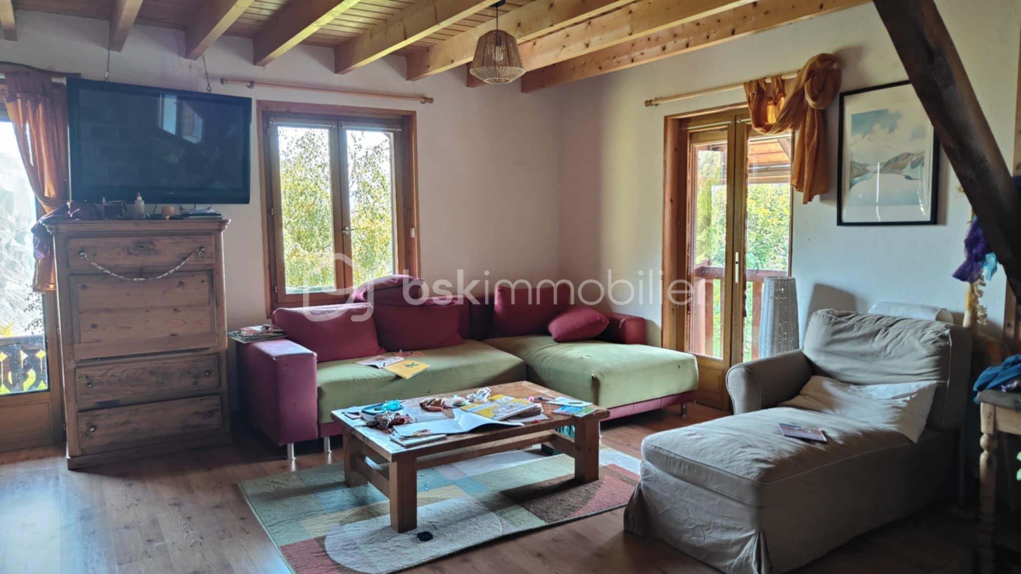 Maison de 204 m² - att.xY5xX4a2UJg4F1z5bnQlvTB54kYposbI9lmD5WkDAWM.JPG