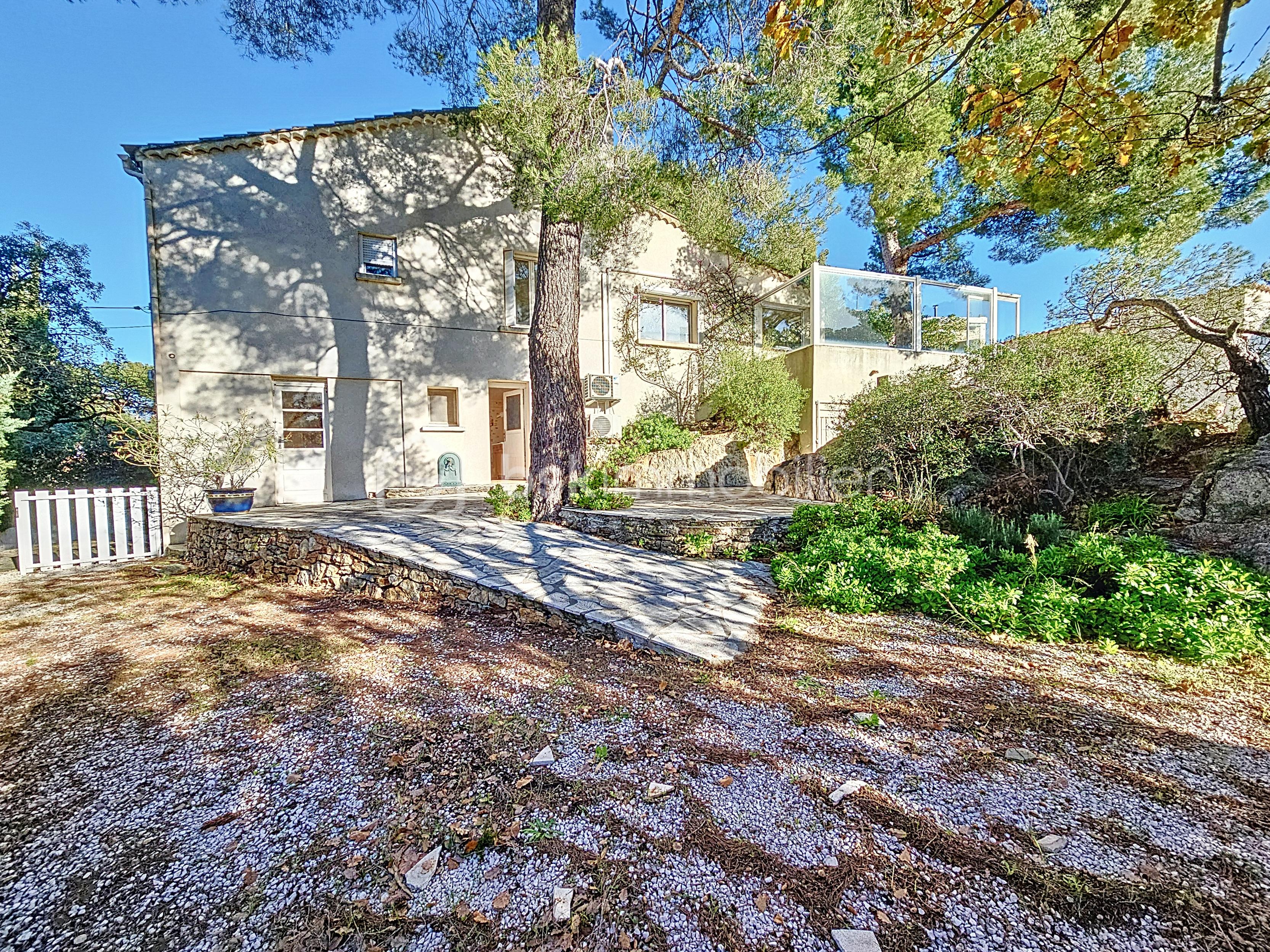 Maison de 153 m² - aYWMyOXdhR2xsLTIwMjQwMTE4MTQ1NzM4_20240118145922_65810_cc224a3.jpg