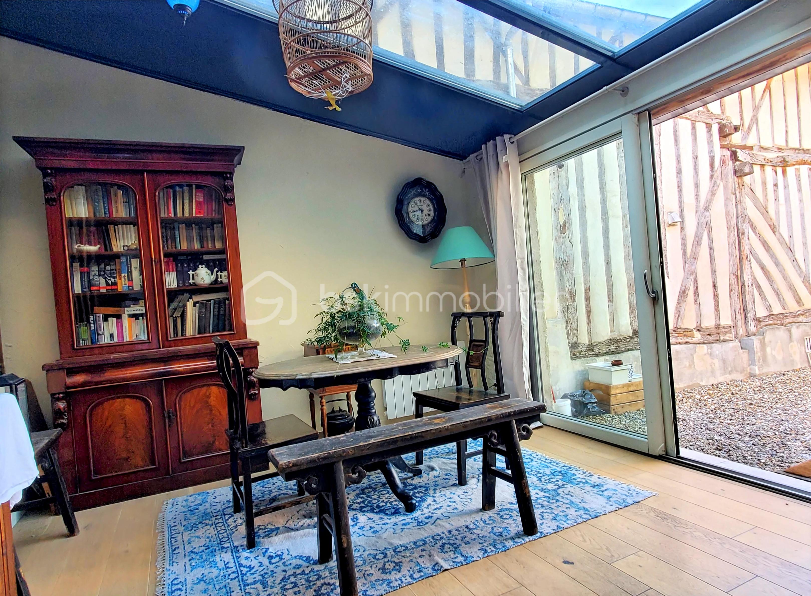 salon revu liloo.PNG