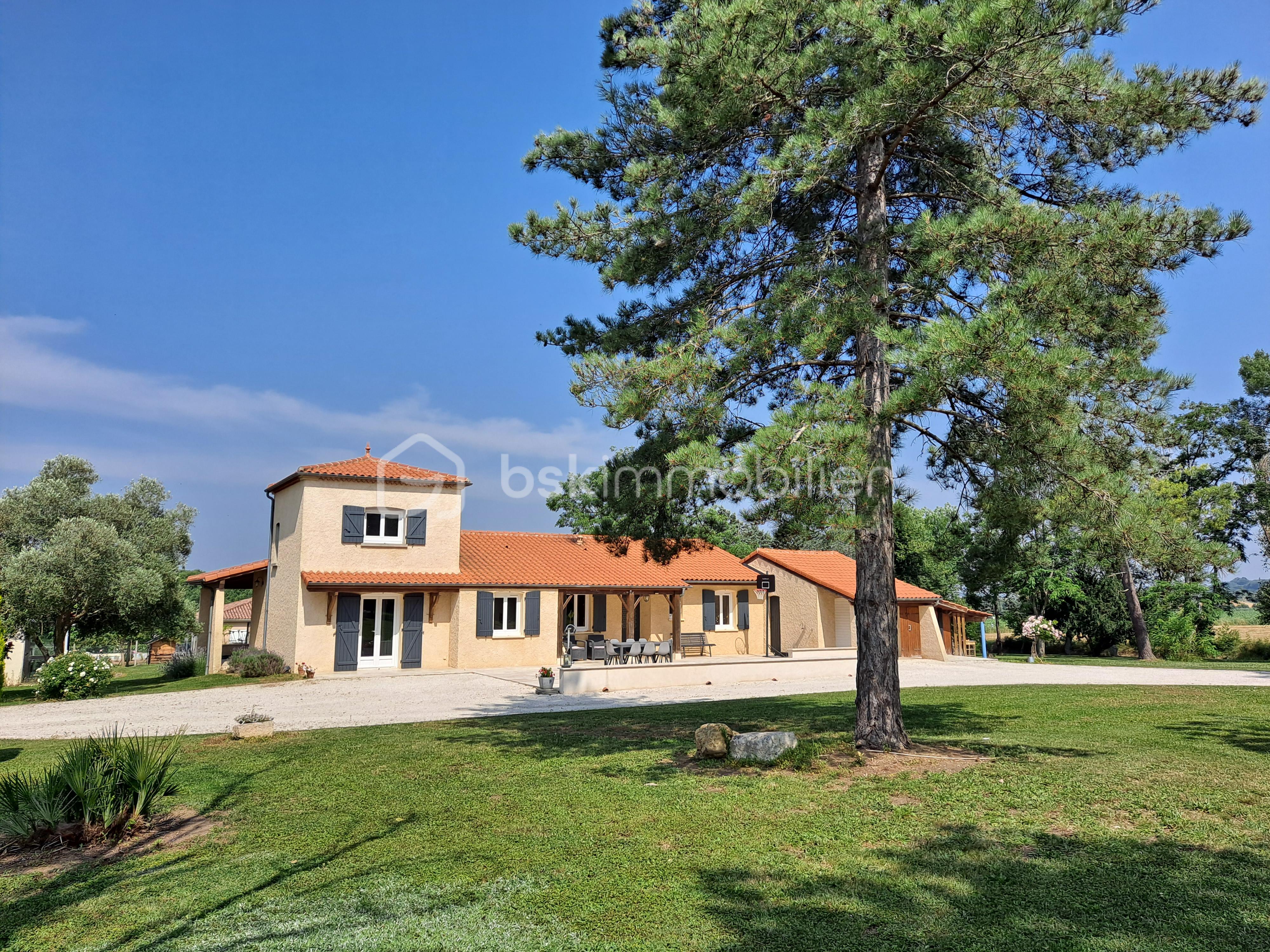 Villa de 136 m² - Belle Maison Gascony campagne Condom (110).jpg