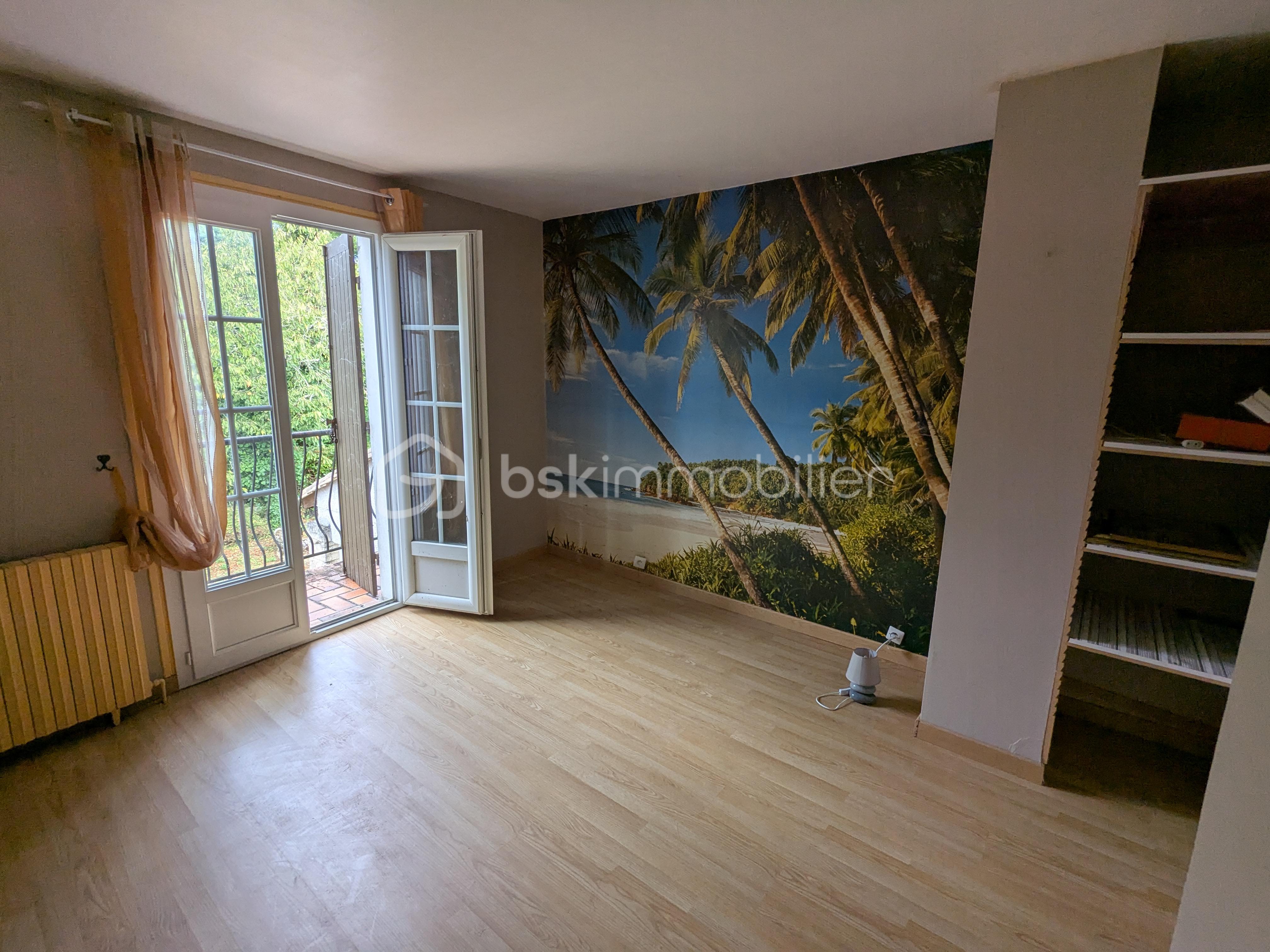 Maison traditionnelle de 250 m² - PXL_20250721_070913044.MP.jpg