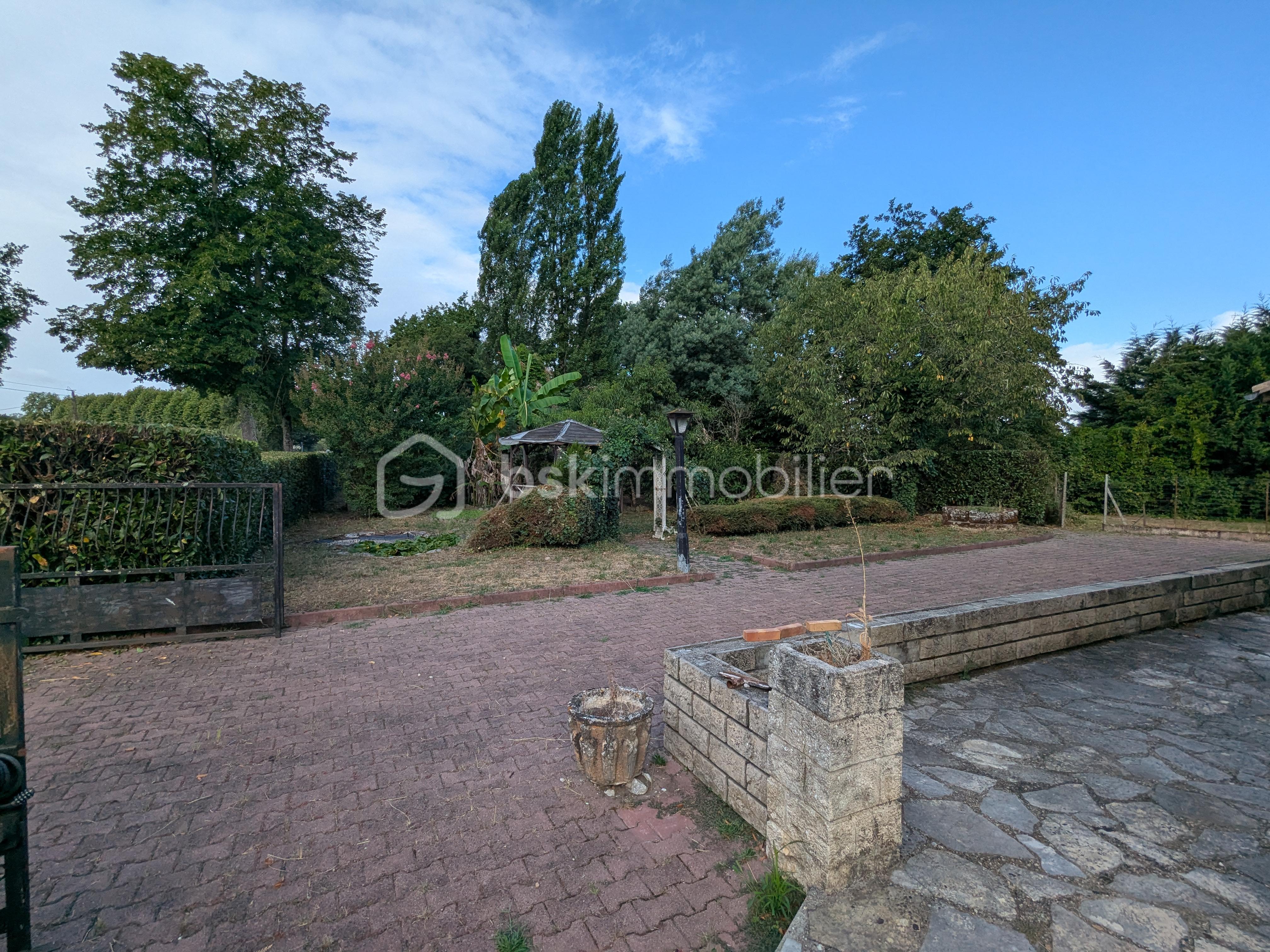 Maison traditionnelle de 250 m² - PXL_20250721_072559844.MP.jpg