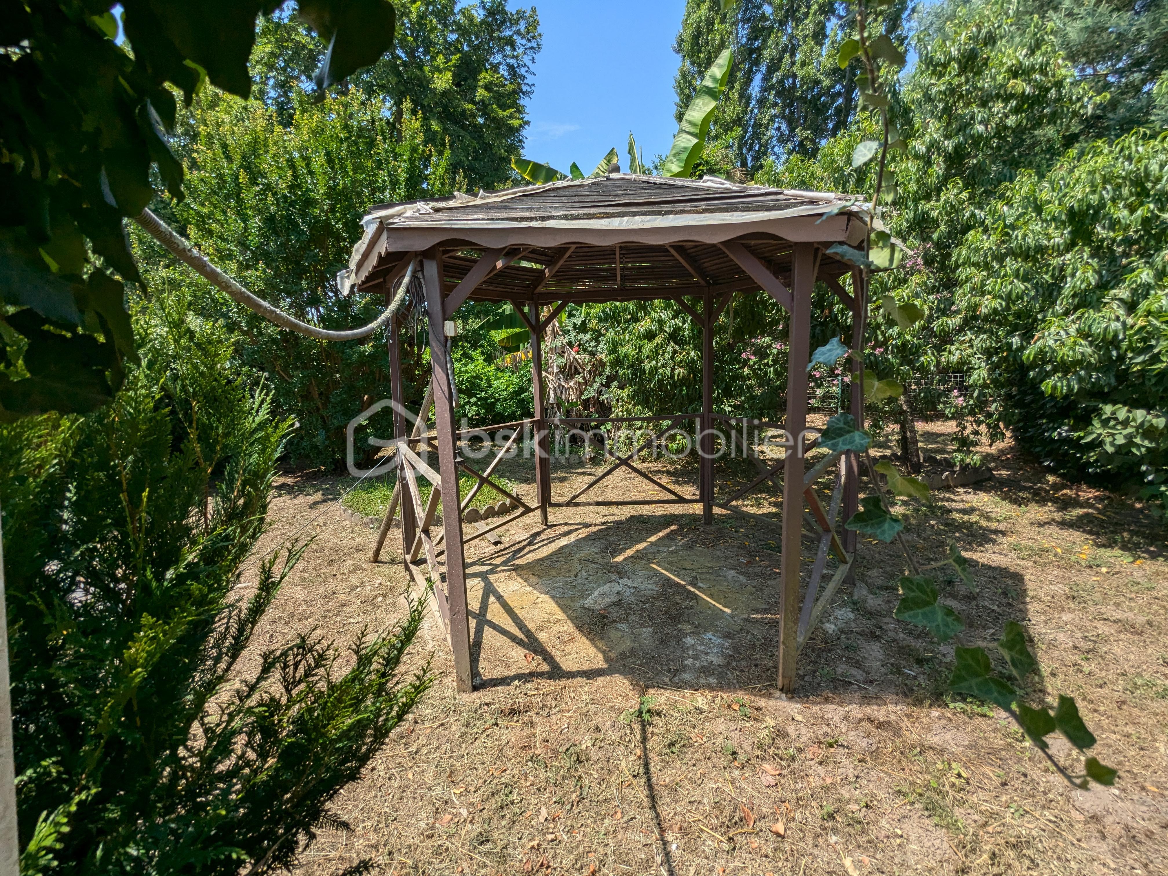 Maison traditionnelle de 250 m² - PXL_20250704_105049157.MP.jpg