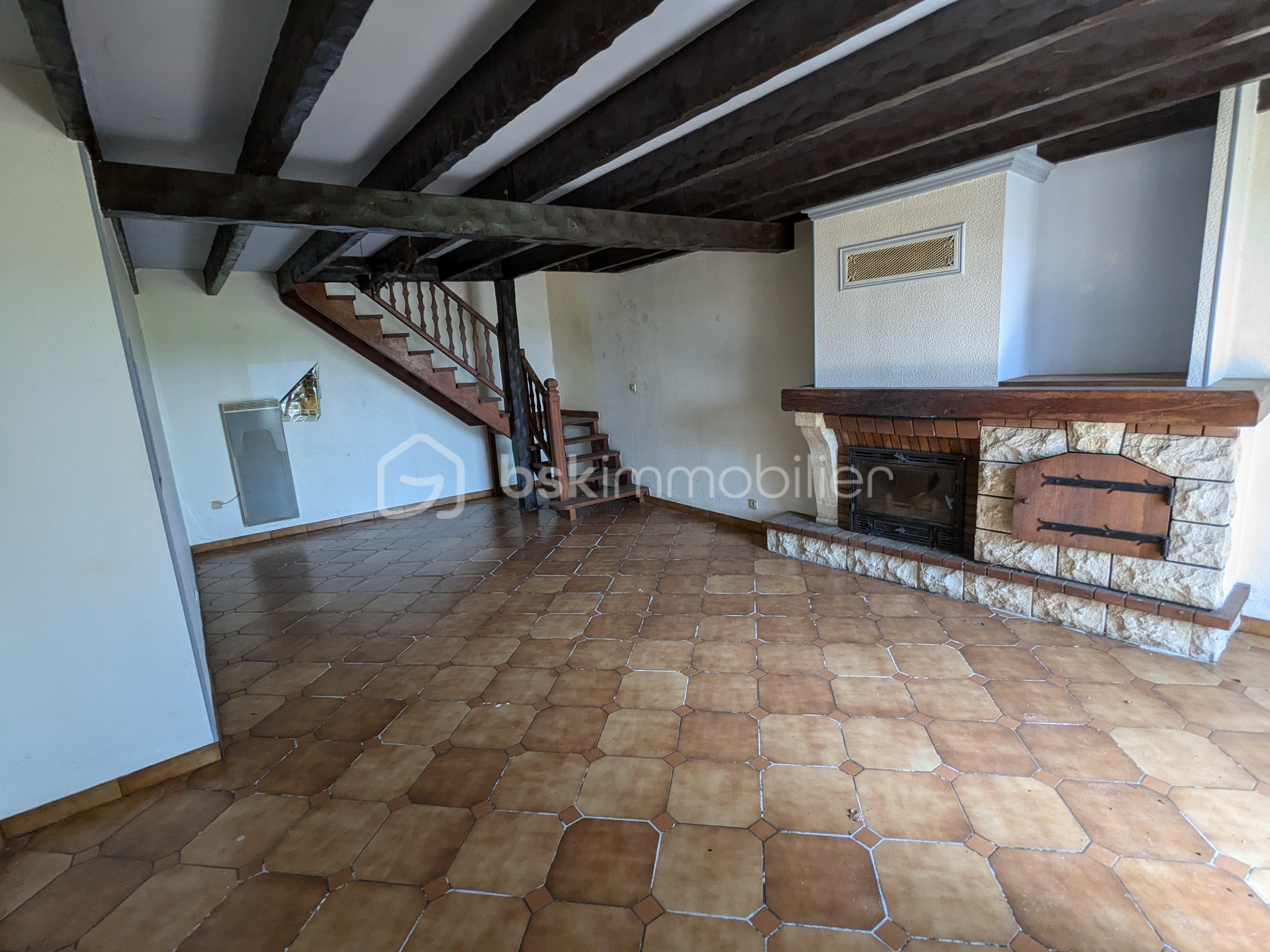 Maison traditionnelle de 250 m² - PXL_20250704_104247412.MP.jpg