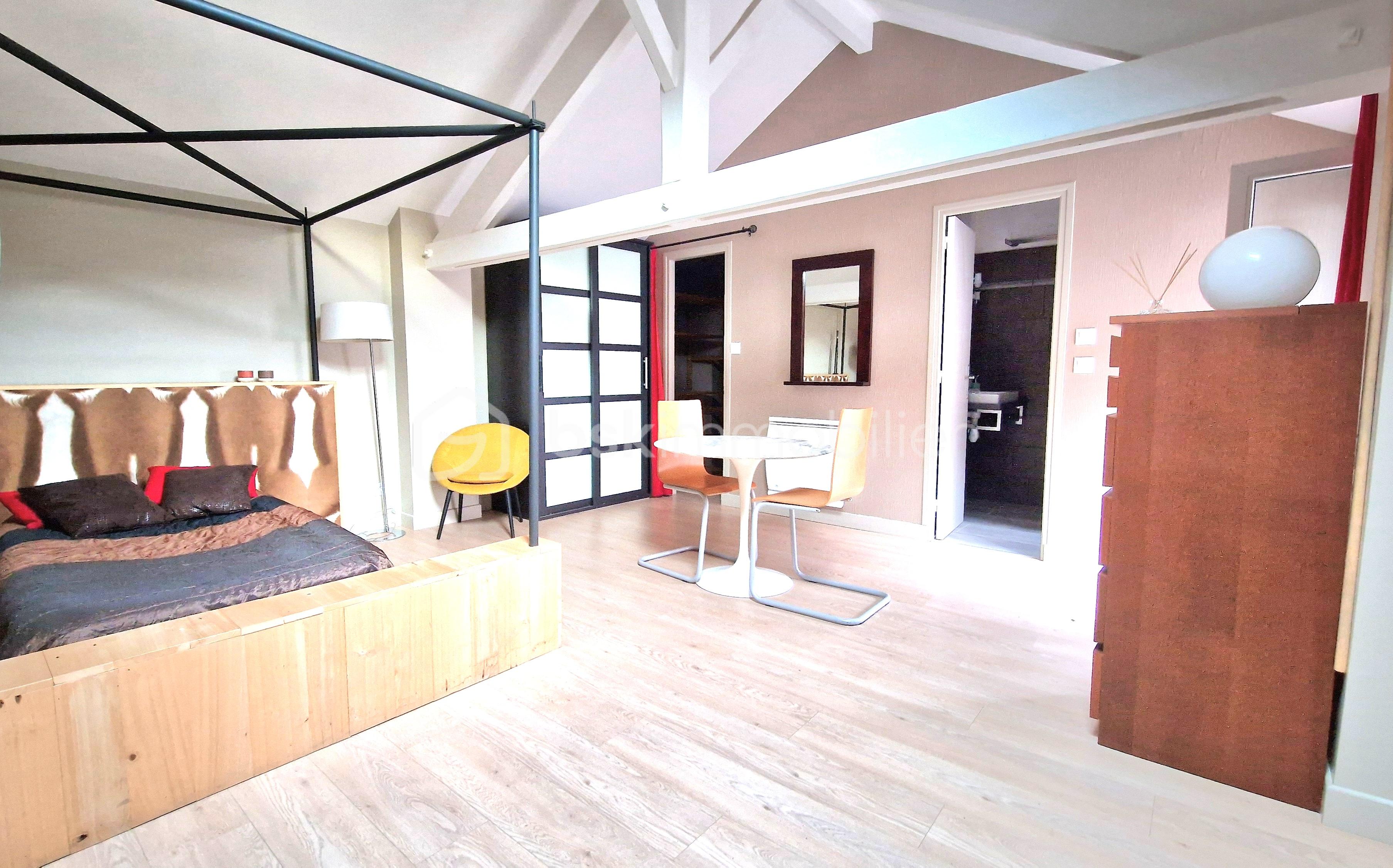 Maison de 175 m² - studio.jpg