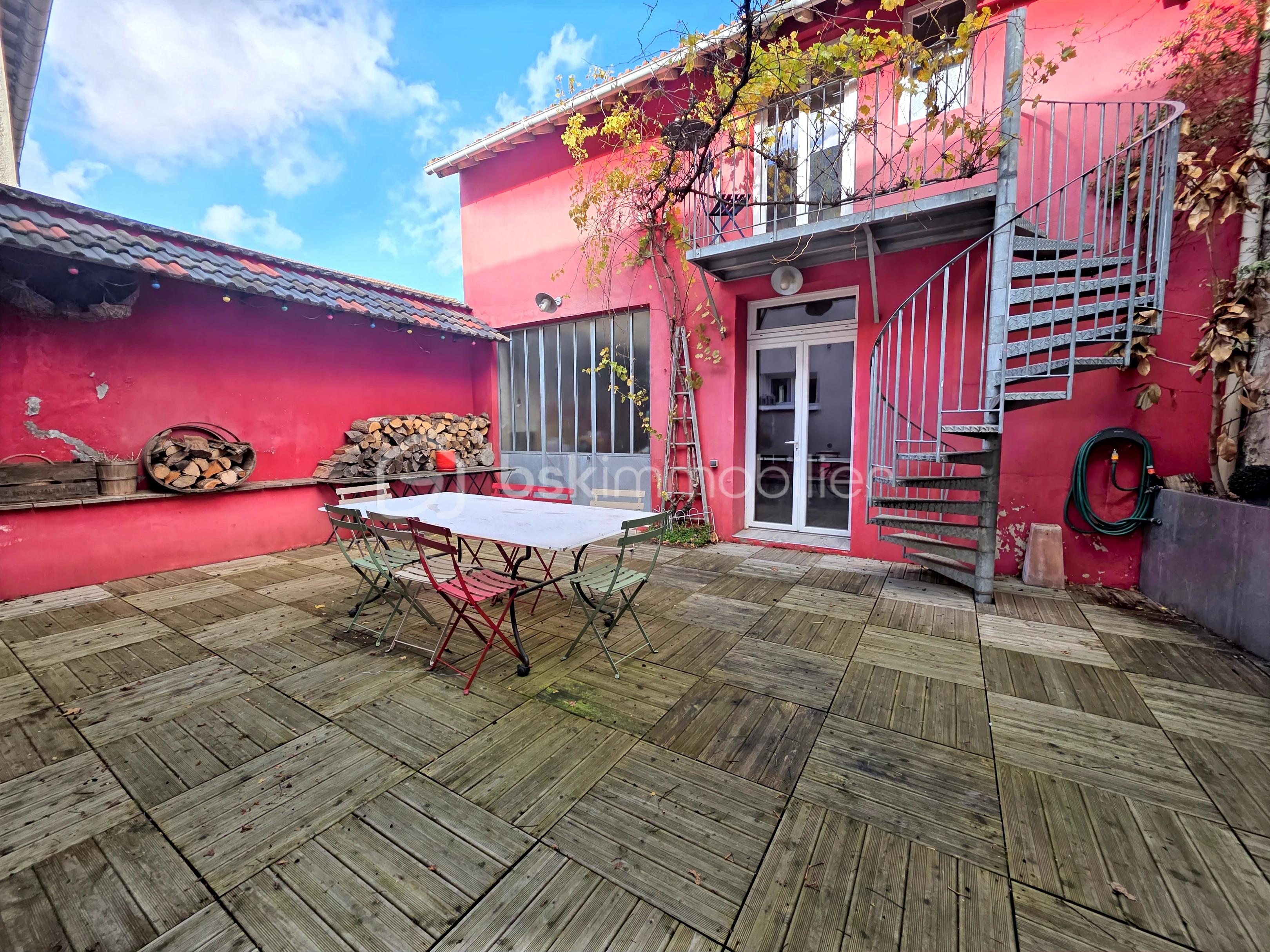 Maison de 175 m² - liloo-downloader1J5kXJ