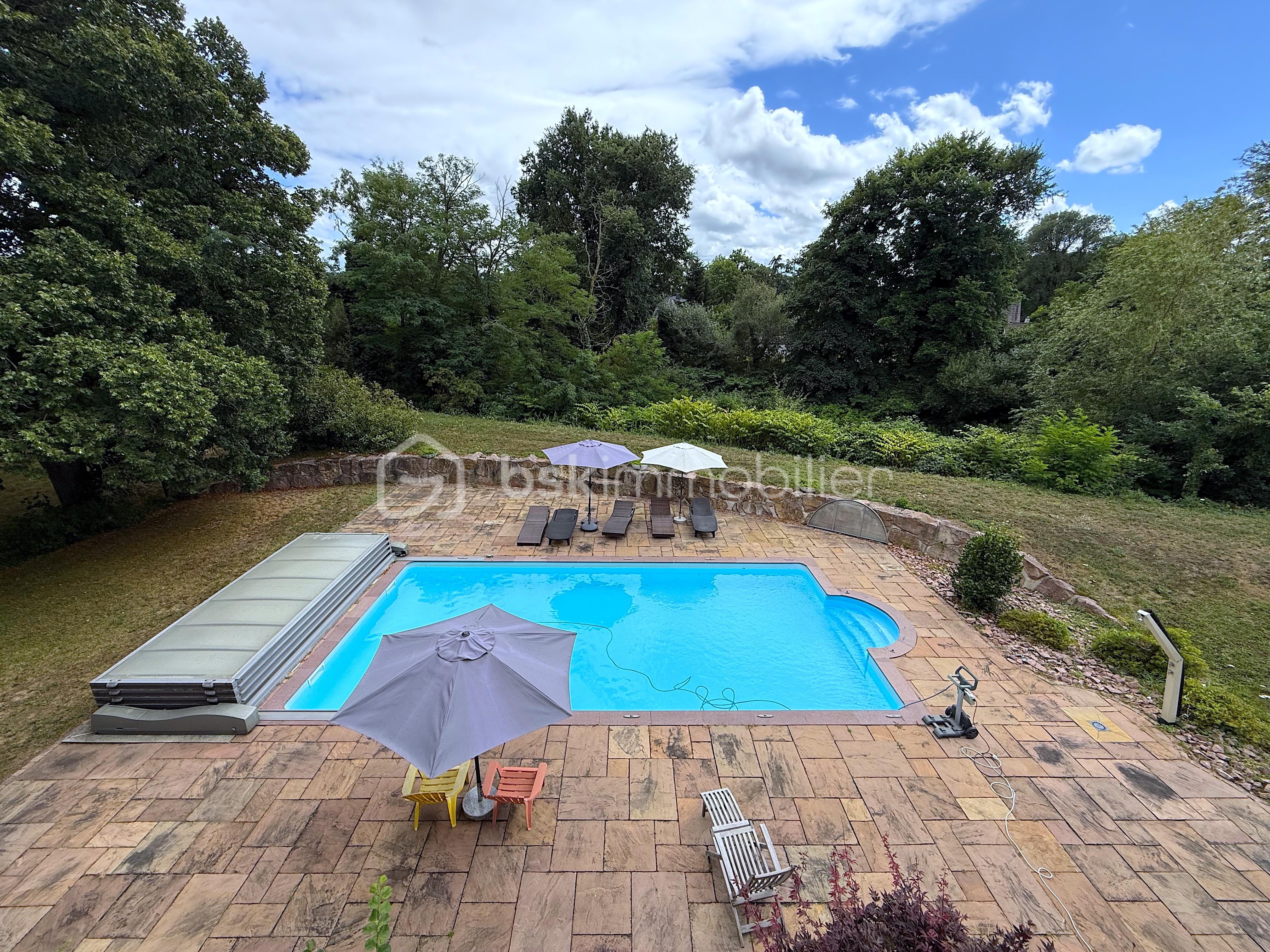 Maison de 303 m² - Piscine.jpeg