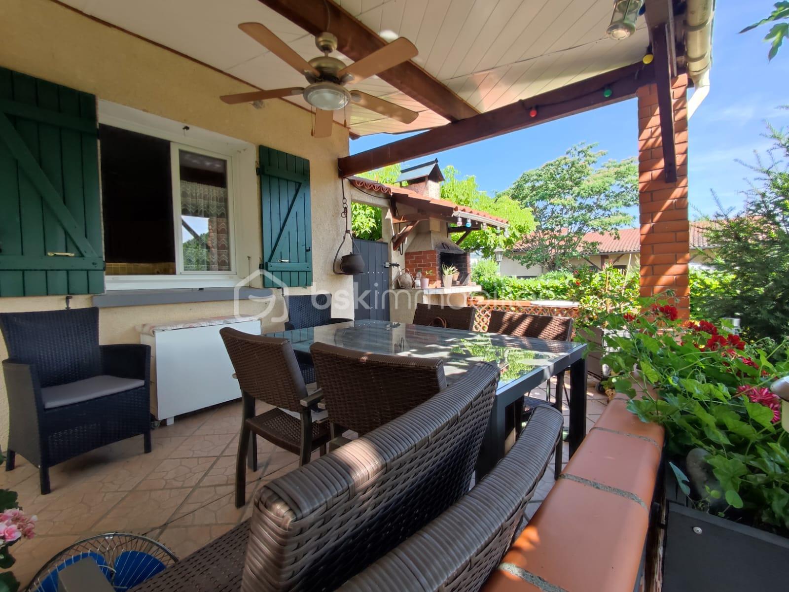 Maison traditionnelle de 104 m² - IMG-20250620-WA0024.jpg