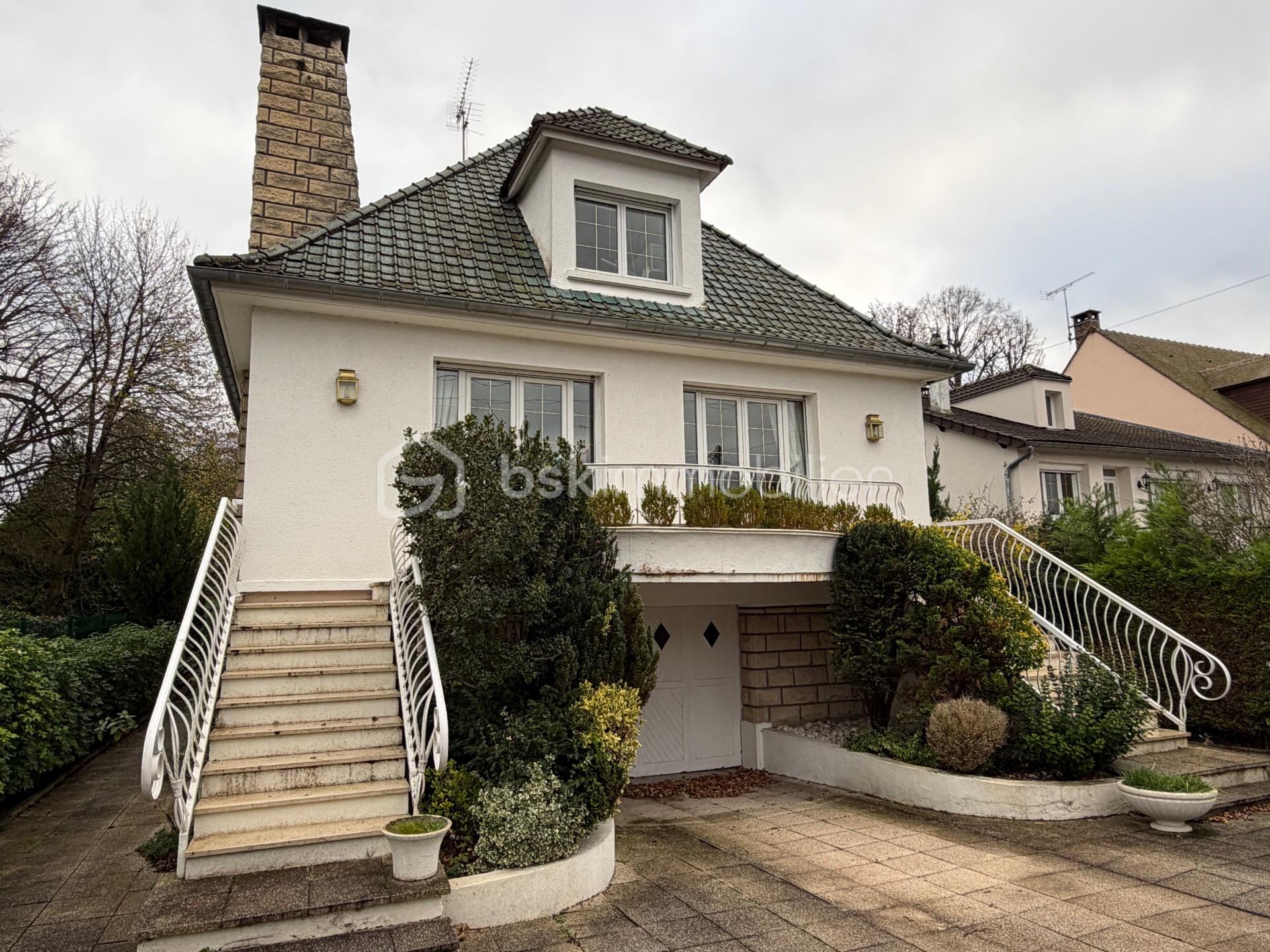 Maison traditionnelle de 195 m² - thumbnail_IMG_7743.jpg