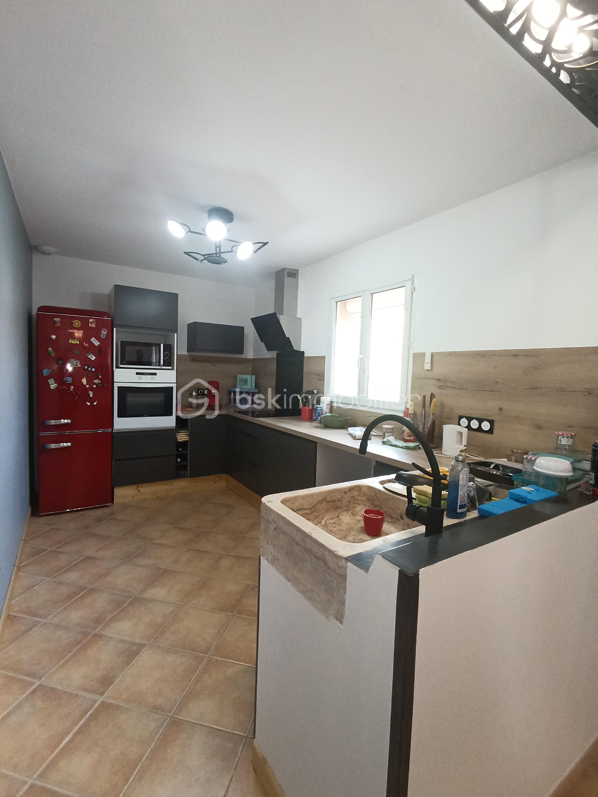 Maison traditionnelle de 100 m² - 1000069575.jpg