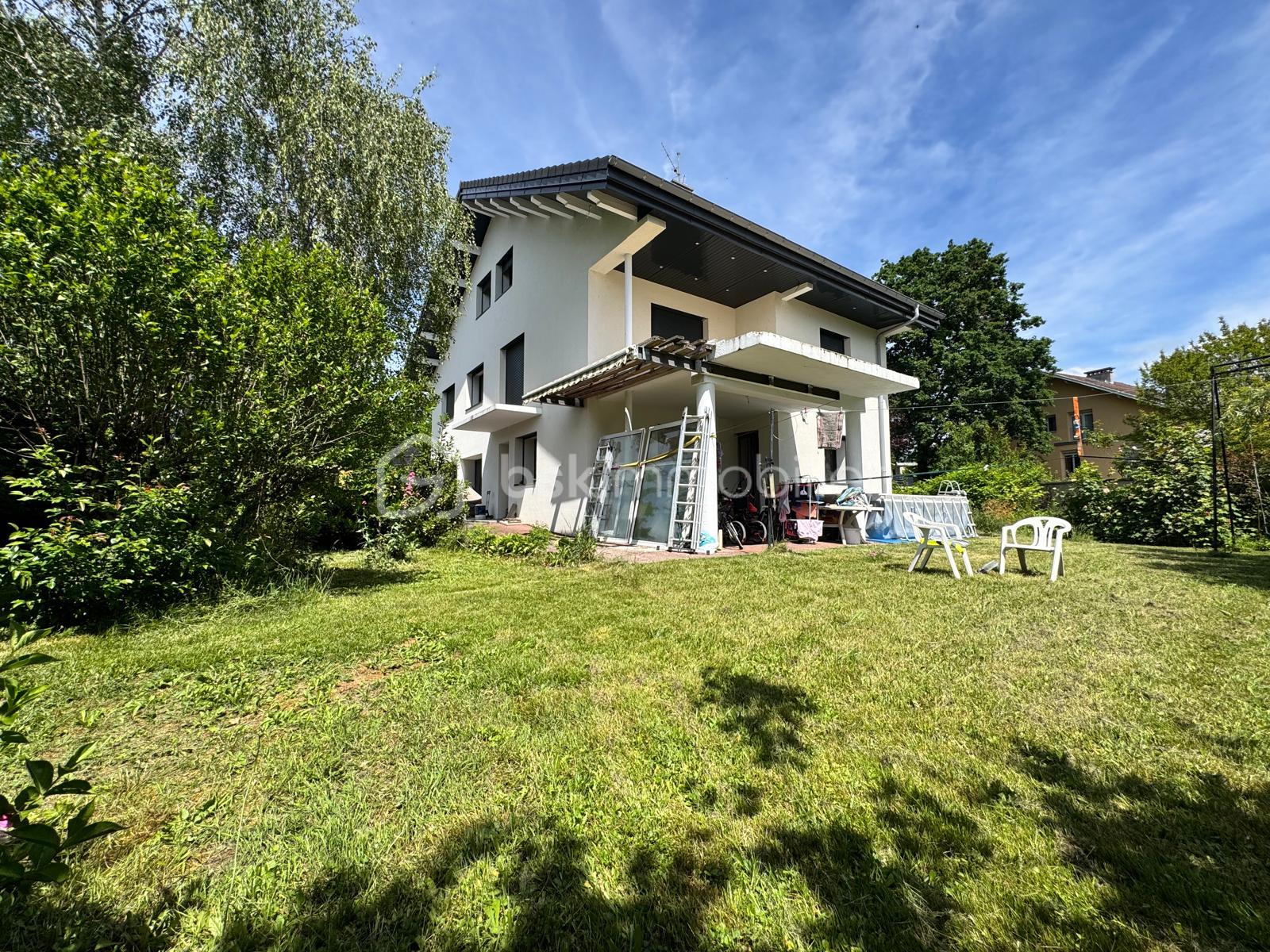 Maison 7 pièces 769 m² · à Aix-les-Bains · 769 m² · 500 000 €