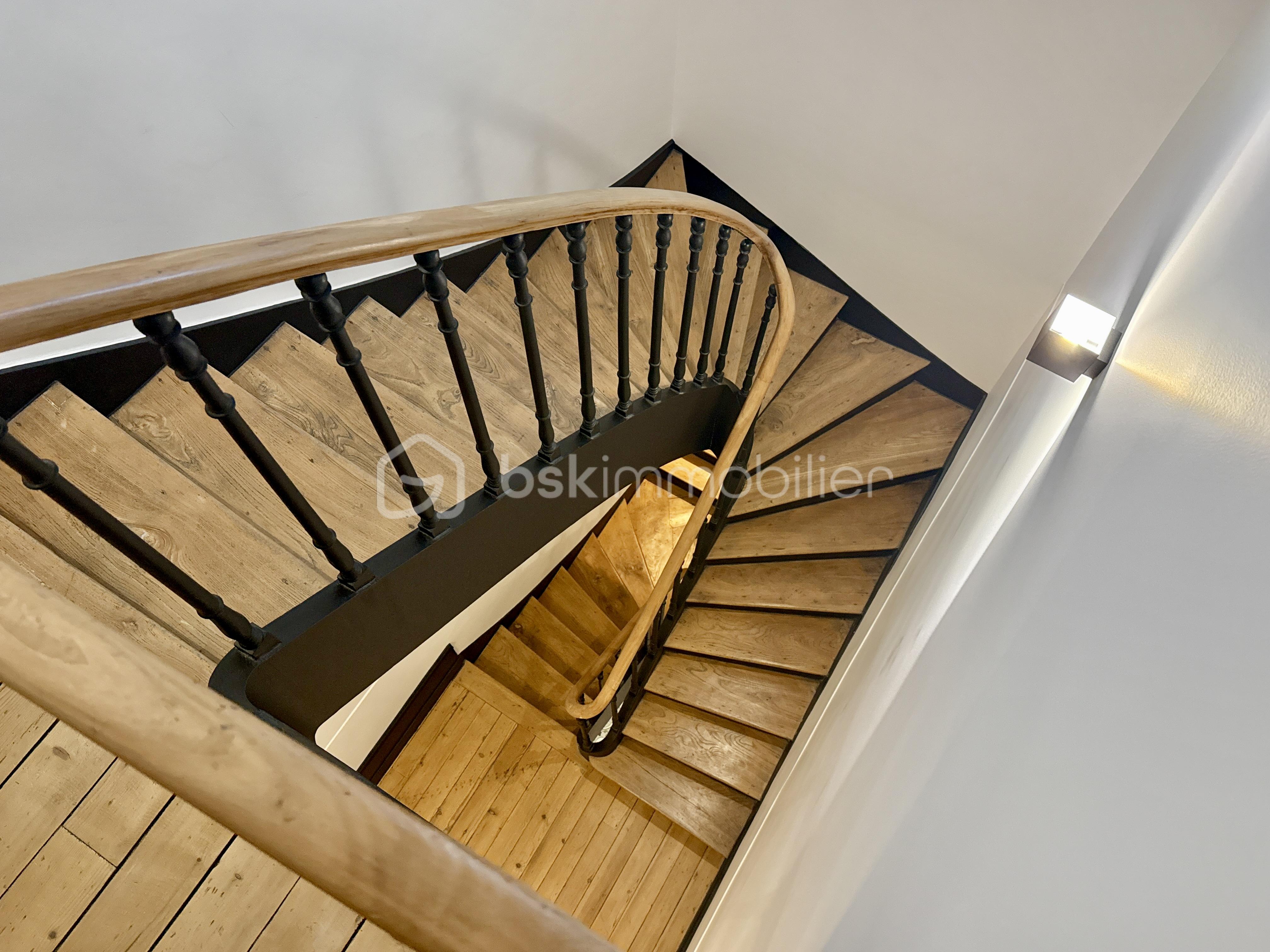 Maison de 170 m² - DJI_20251119_155413_649.jpg