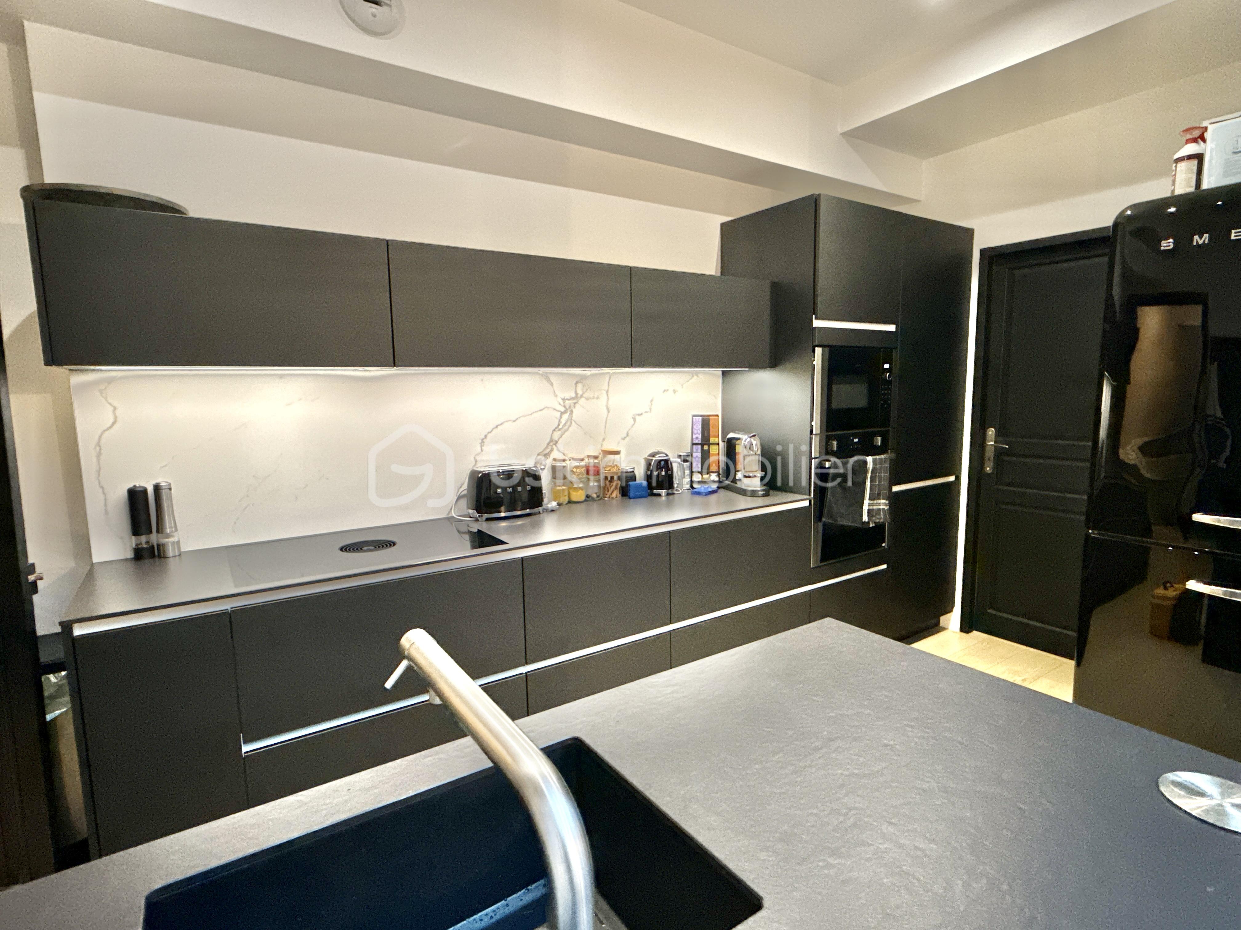 Maison de 170 m² - DJI_20251119_162756_448.jpg