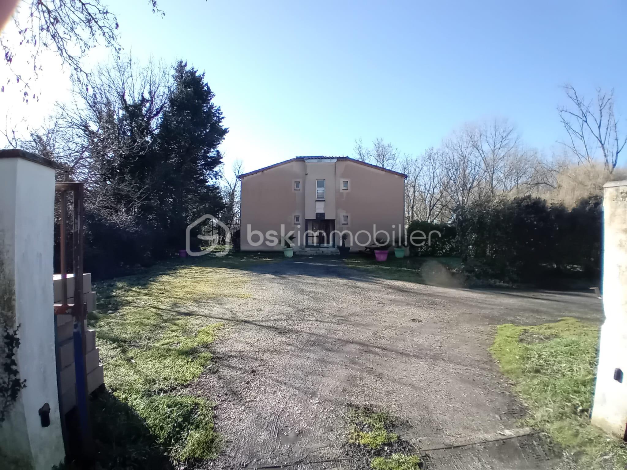 Maison de 260 m² - WhatsApp Image 2026-02-07 at 13.13.28.jpeg