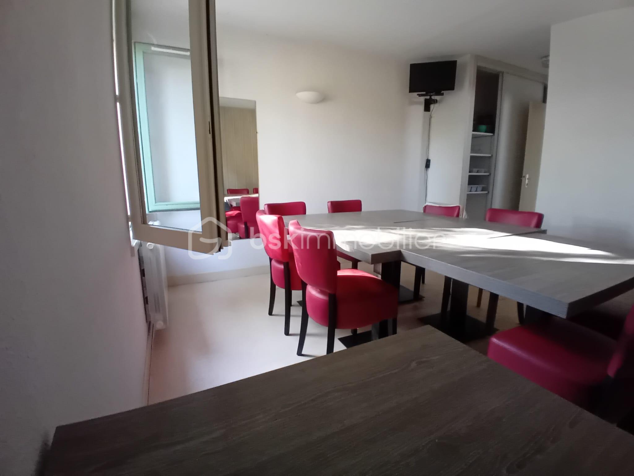 Maison de 260 m² - WhatsApp Image 2026-02-07 at 13.13.45 (3).jpeg