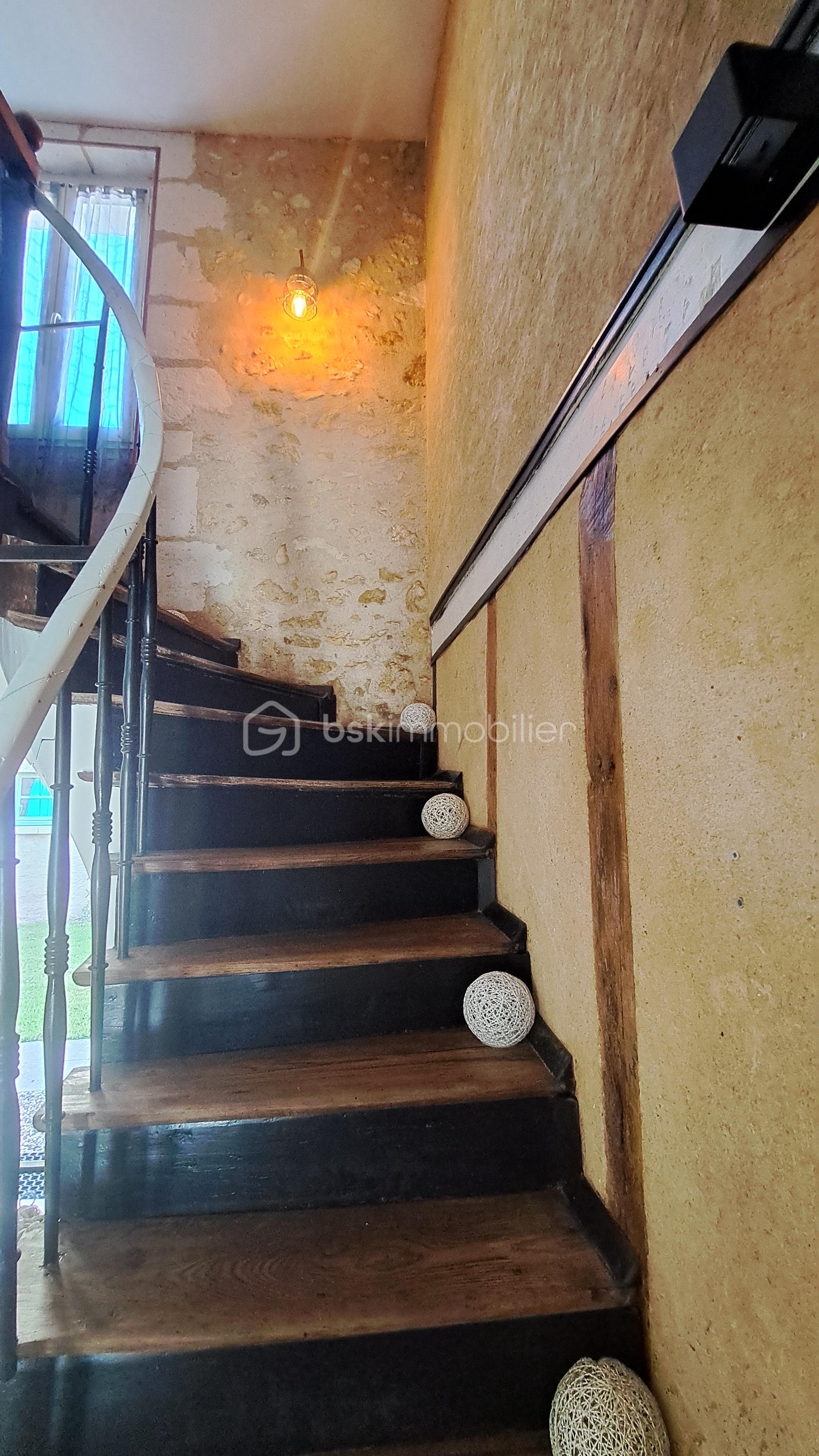 Maison de 315 m² - 20250918_104835.jpg