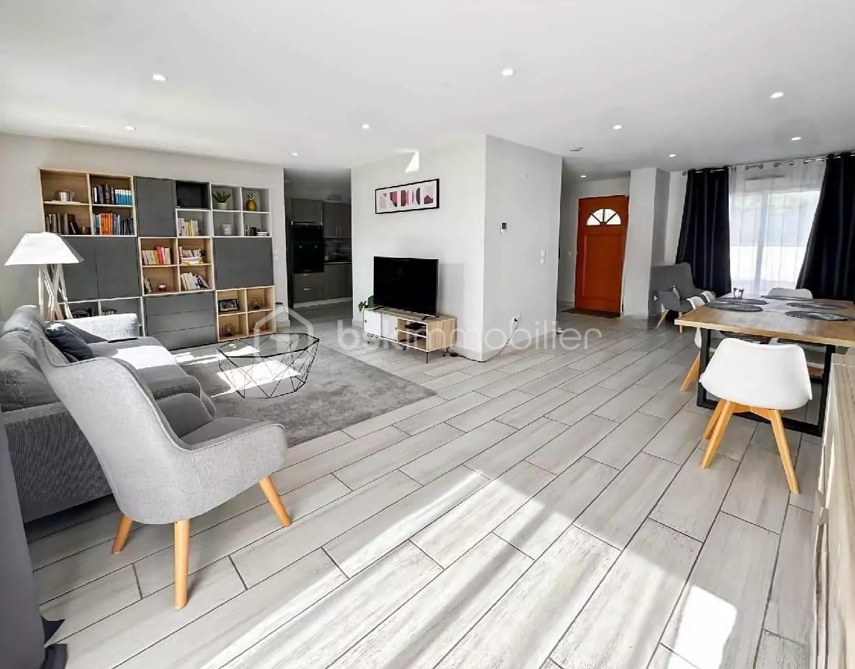 Maison de 123 m² - 4.jpg