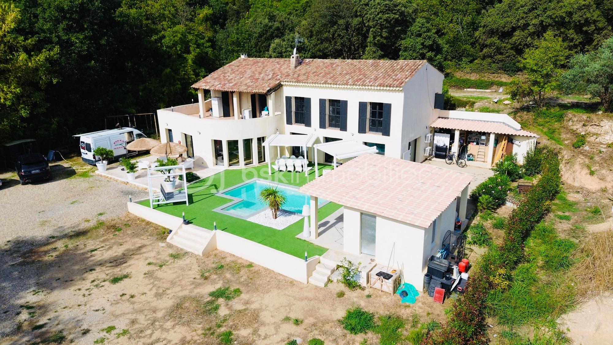 Maison de 301 m² - DJI_0030.jpg