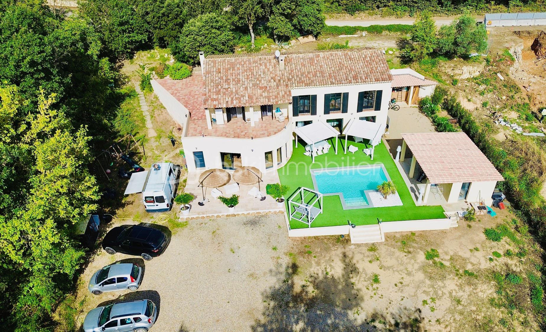 Maison de 301 m² - DJI_0027.jpg