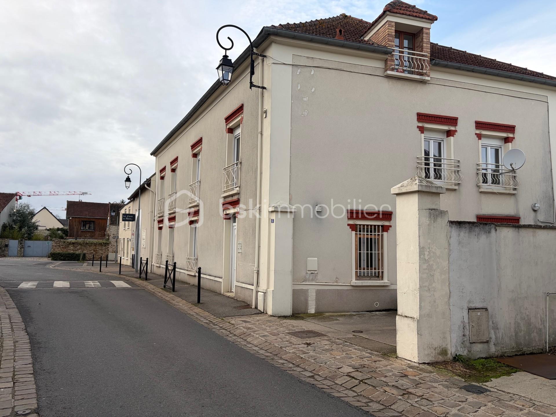 Immeuble mixte de 260 m²