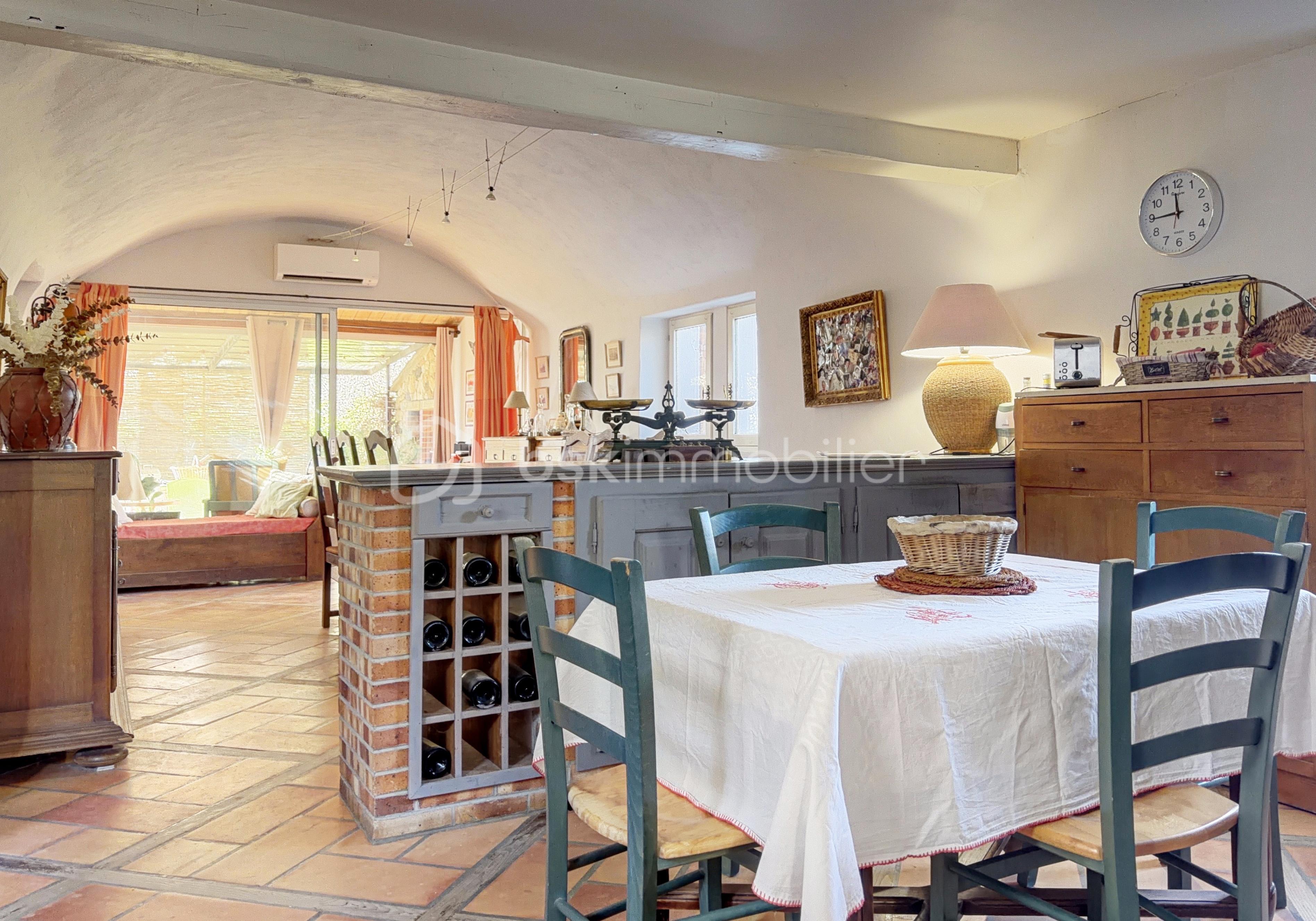 Maison provencale de 157 m² - CUISINE 2.jpg